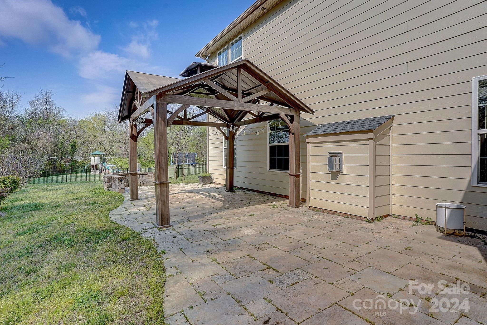 Sheridan - Residential