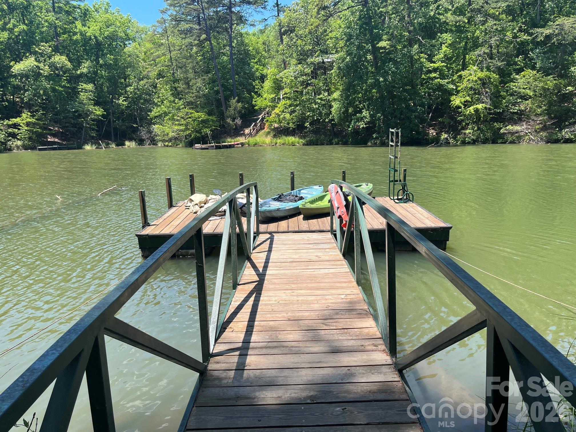 Lake Adger - Residential