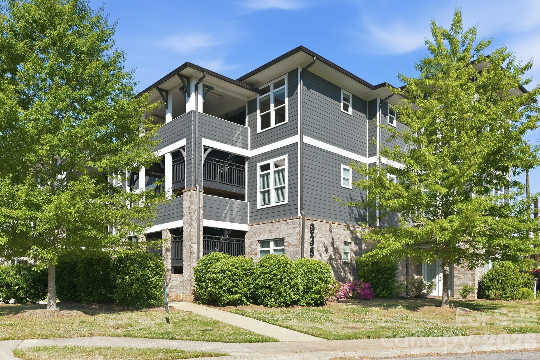 Cotswold Springs - Residential