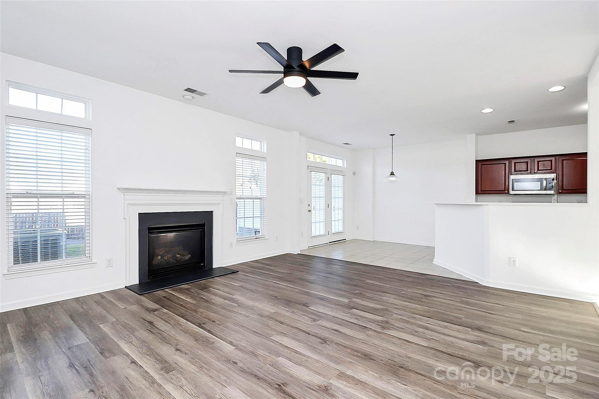 Glen Laurel - Residential