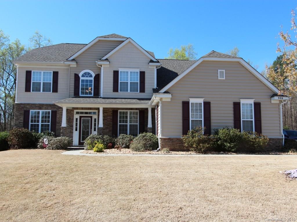 This fabulous two story house sits right on a cul-de-sac. First floor has a very big den that connects / opens to kitchen.  Large kitchen has a nice sized island and tons of counter and cabinet space.  All bedrooms are located on the upper floor. The 5th bedroom could be used as a really big bedroom or a massive rec room! Generous sized master bedroom has a great sitting area, walk in closet and a duel vanity bathroom.  Lot is almost an a full acre and a 3 car garage! Home is in great condition!
