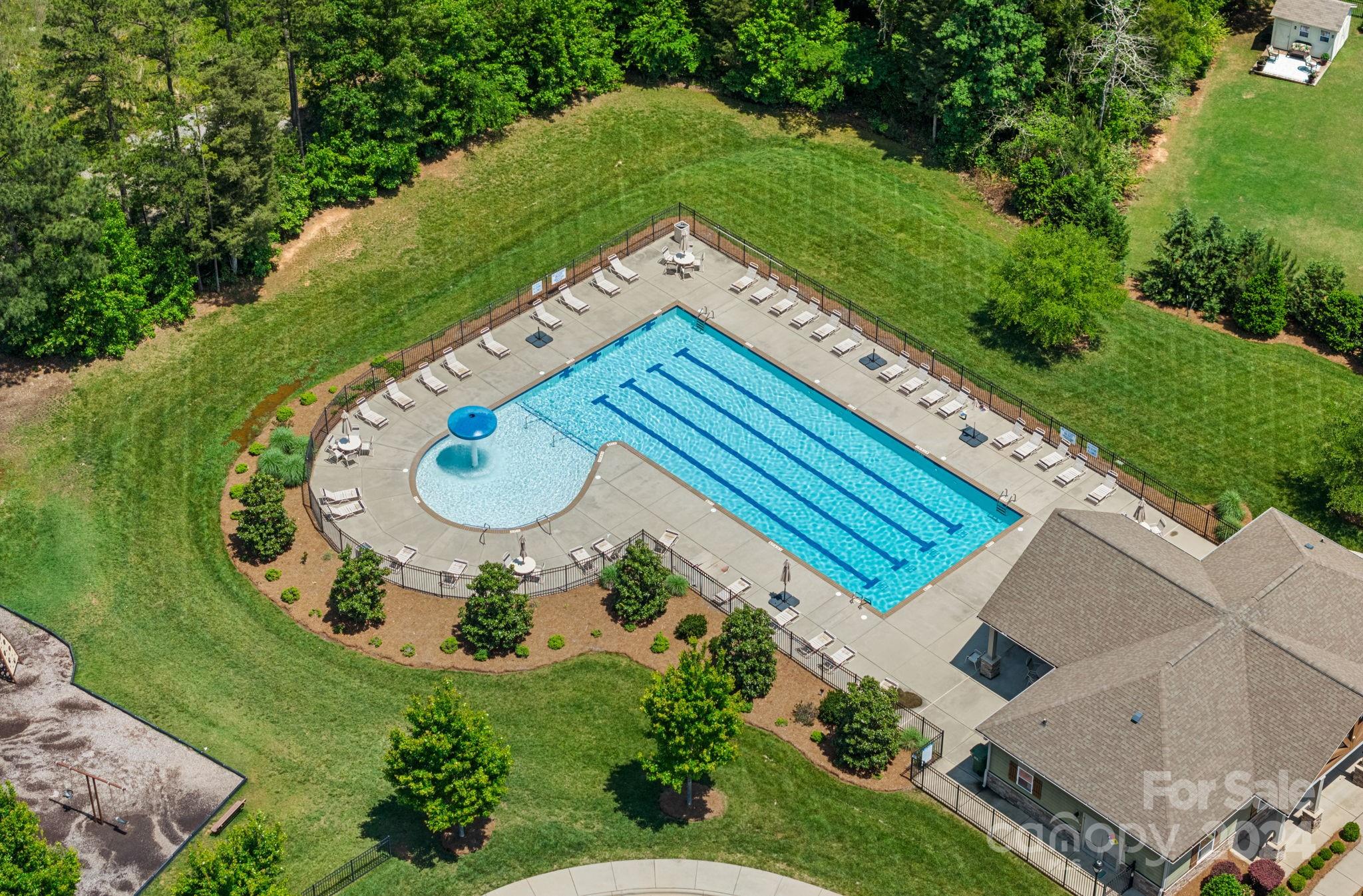 The Preserve At Riverchase - Residential