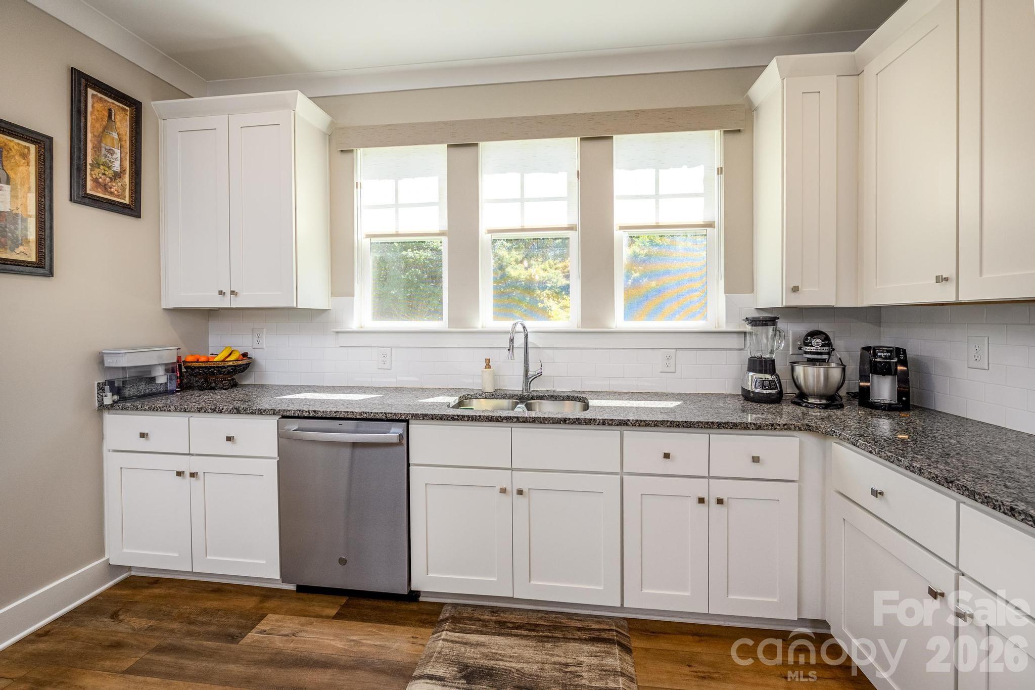 Carriage Club townhomes - Residential