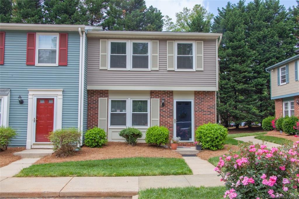 Pines Of Woodlawn - Residential
