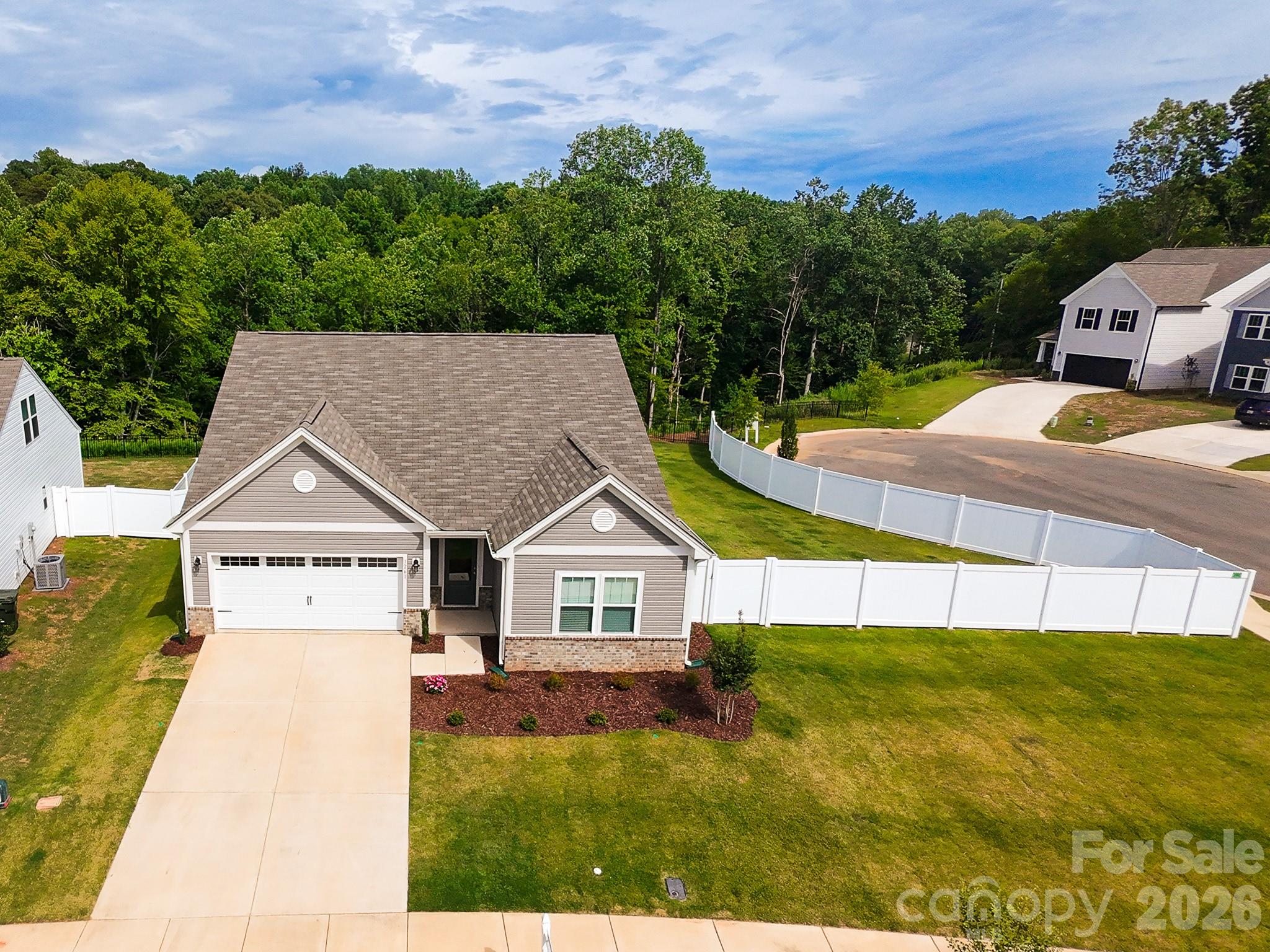 Lowell Woods - Residential