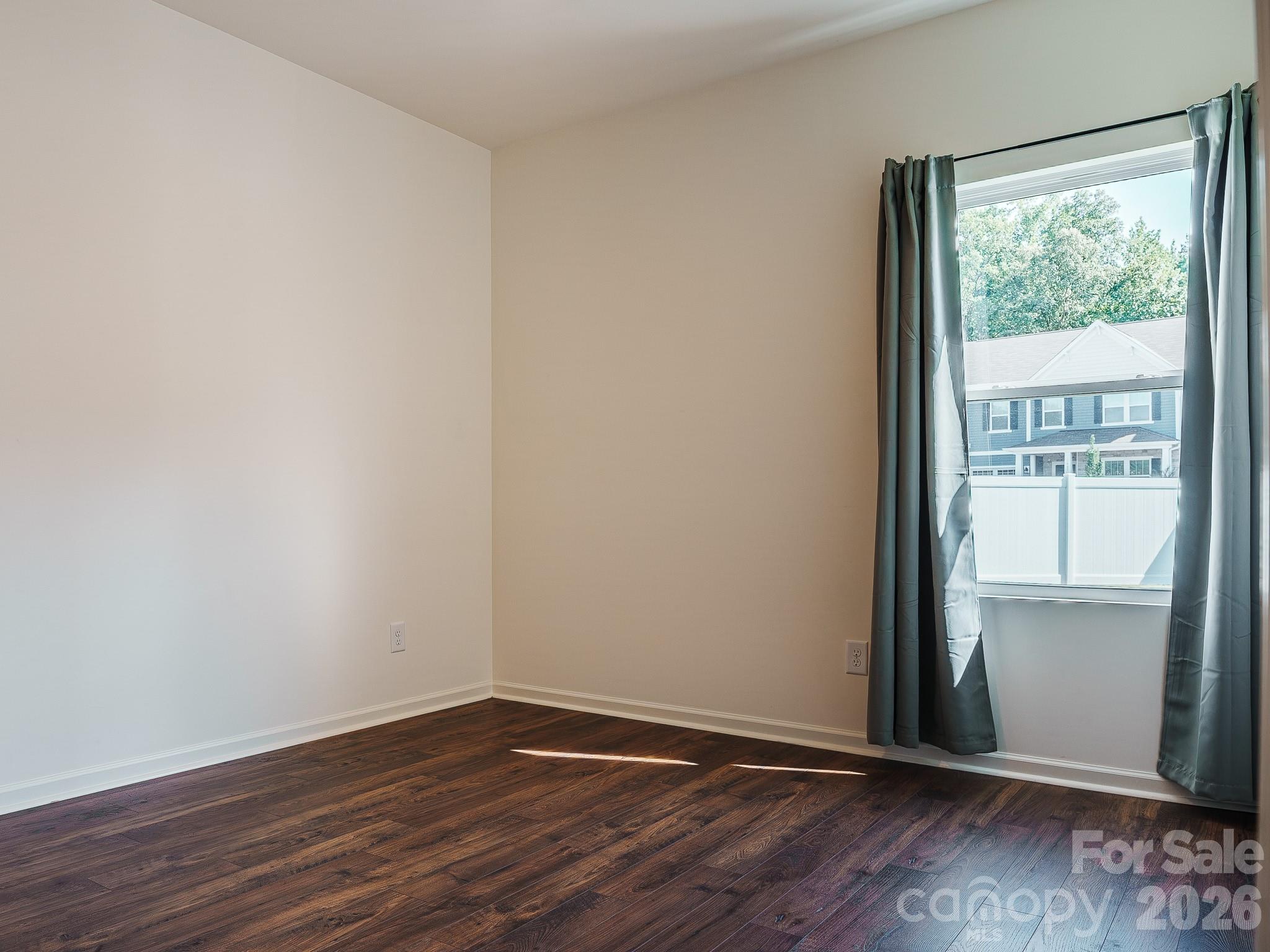 Lowell Woods - Residential