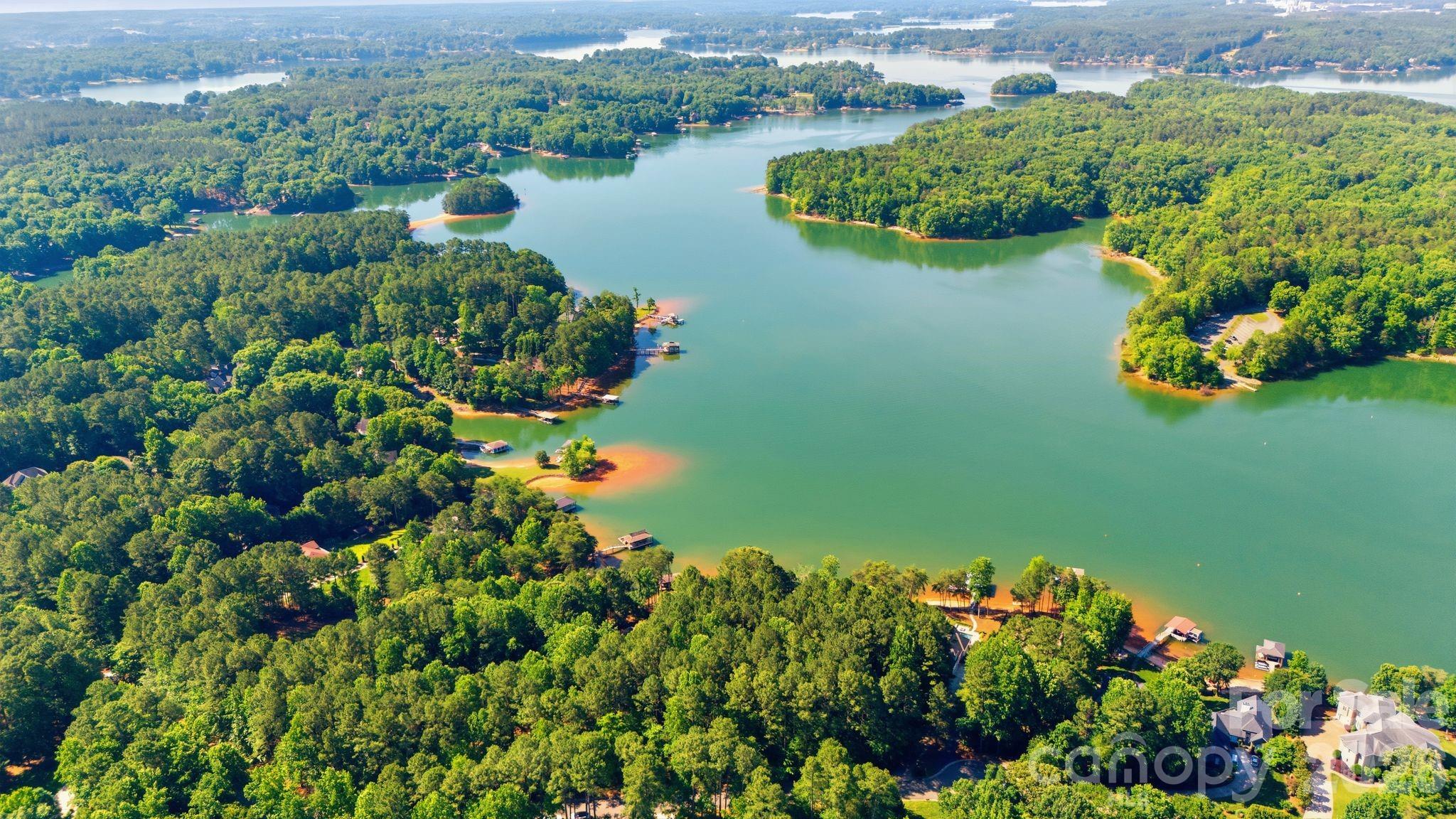 Wildlife Bay - Land