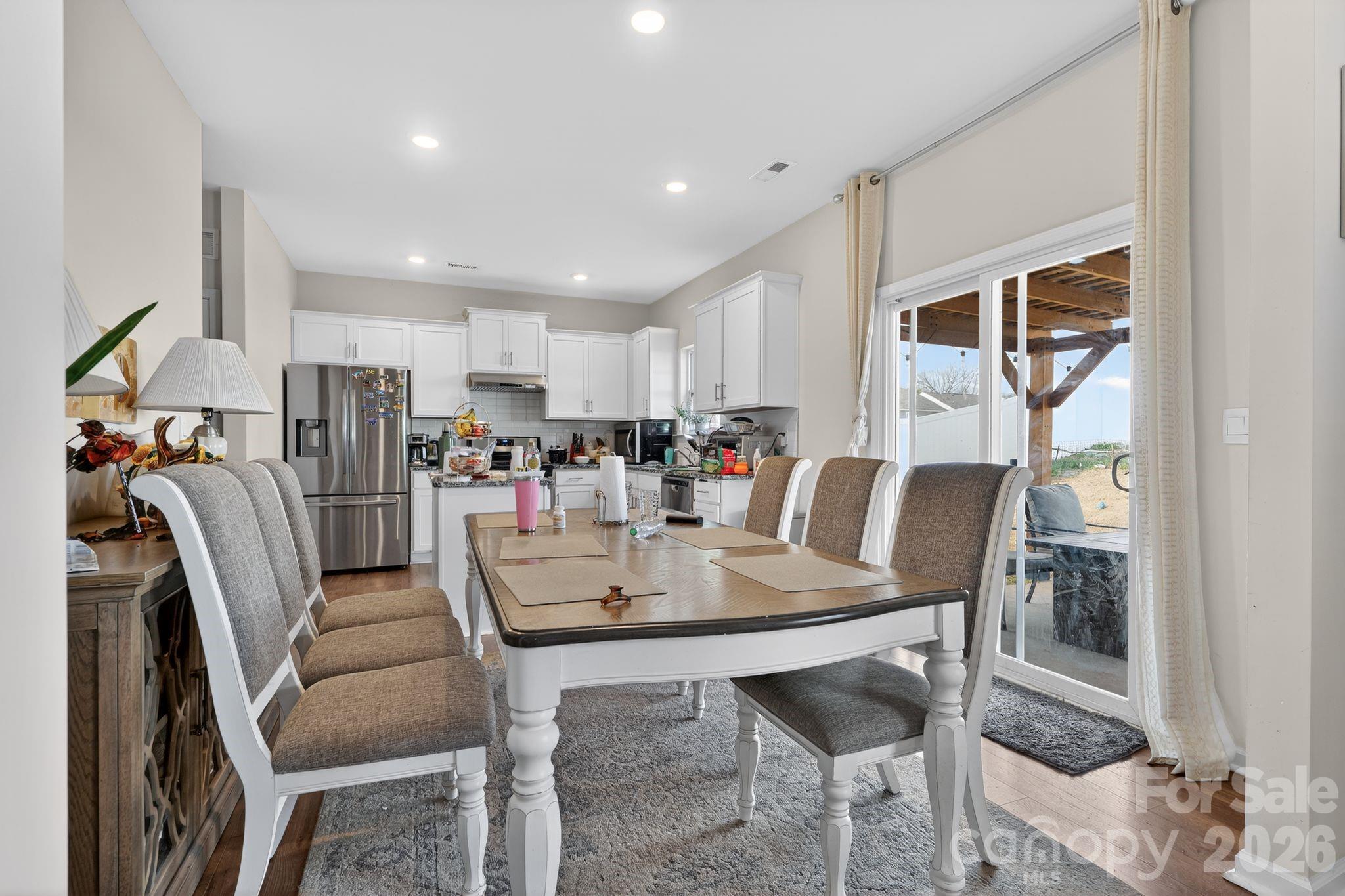 Sequoia Forest - Residential