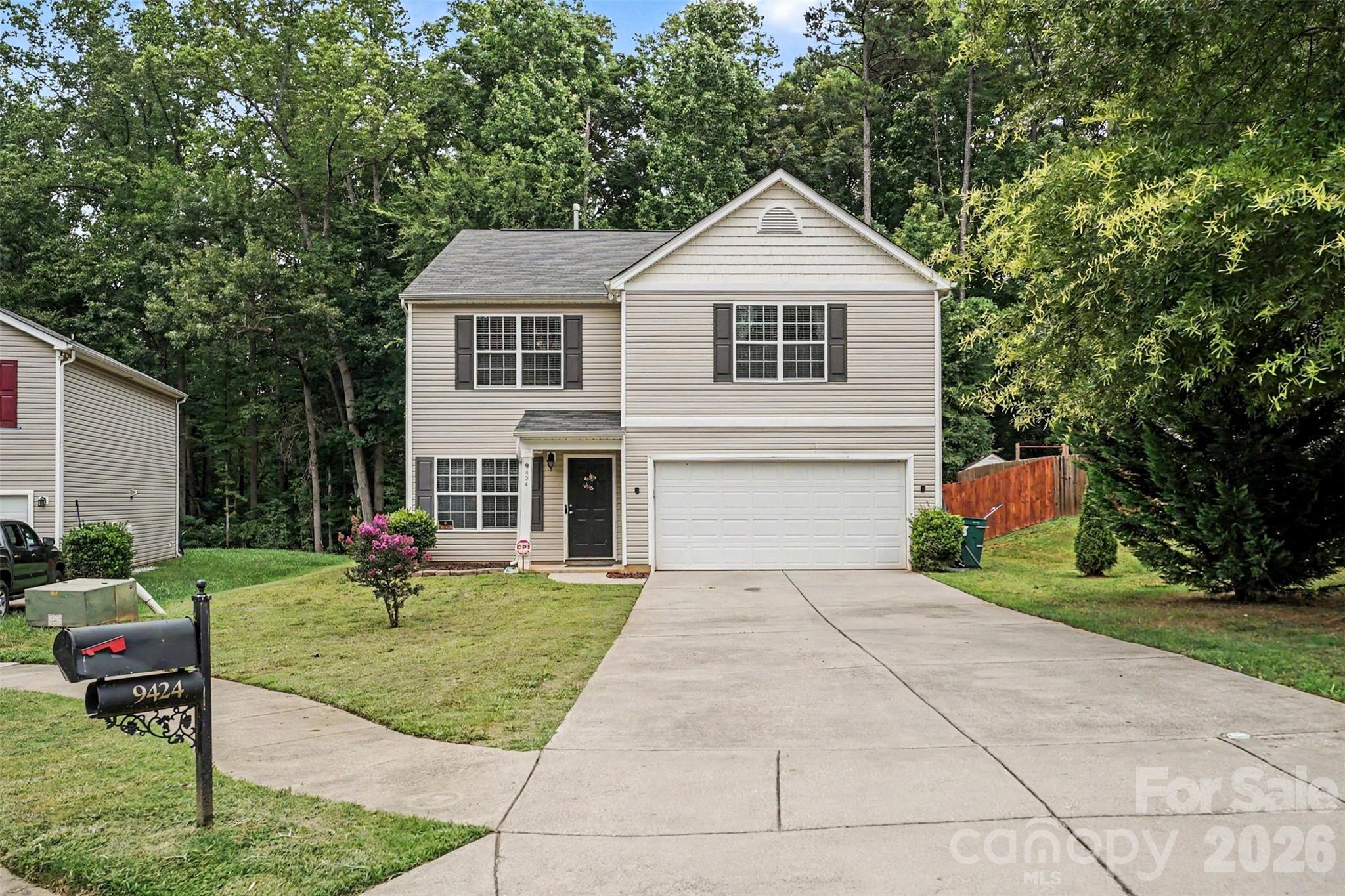 Davis Meadows - Residential