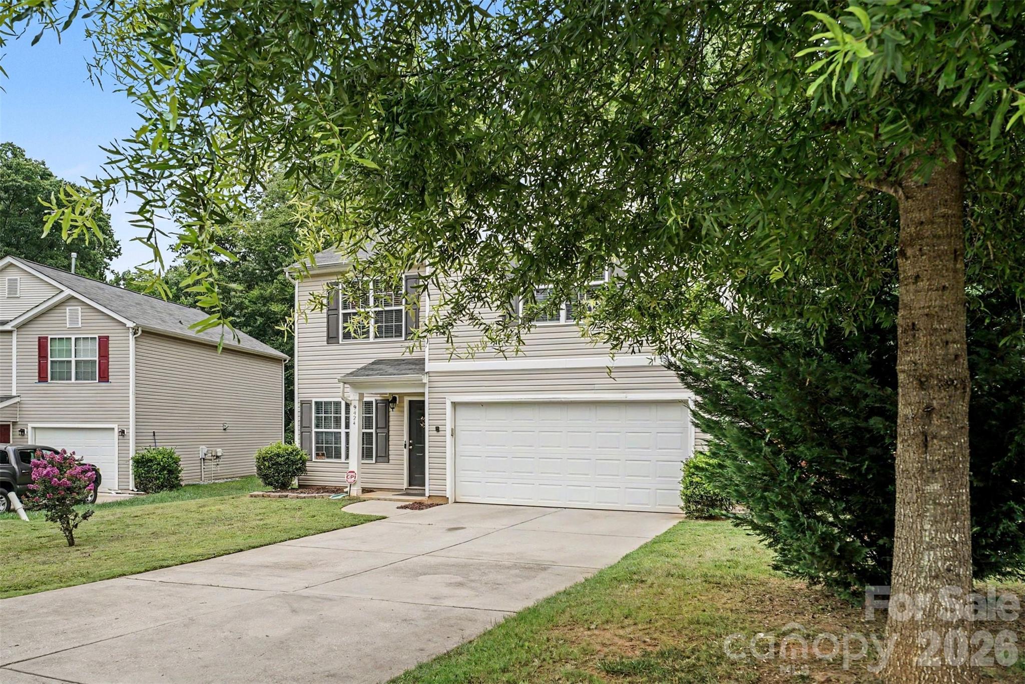 Davis Meadows - Residential