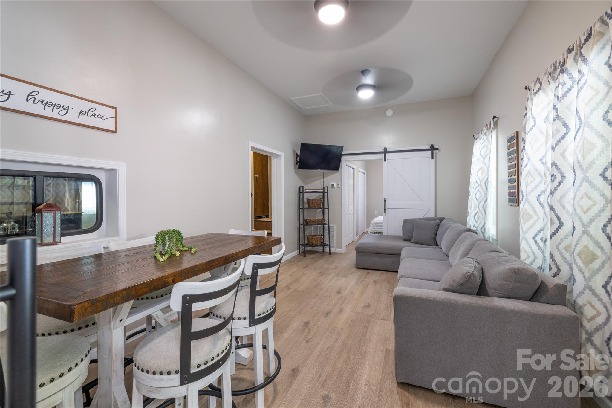 Twin Harbor - Residential