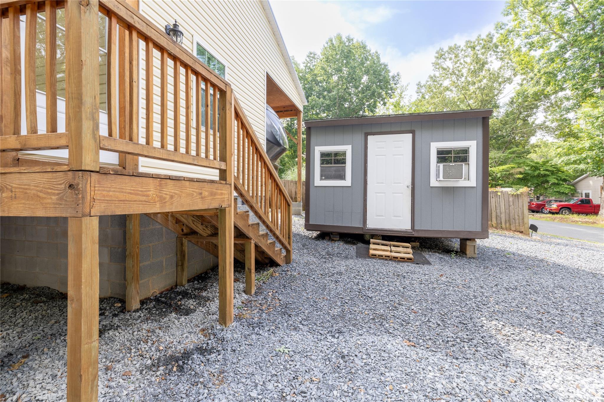 Twin Harbor - Residential