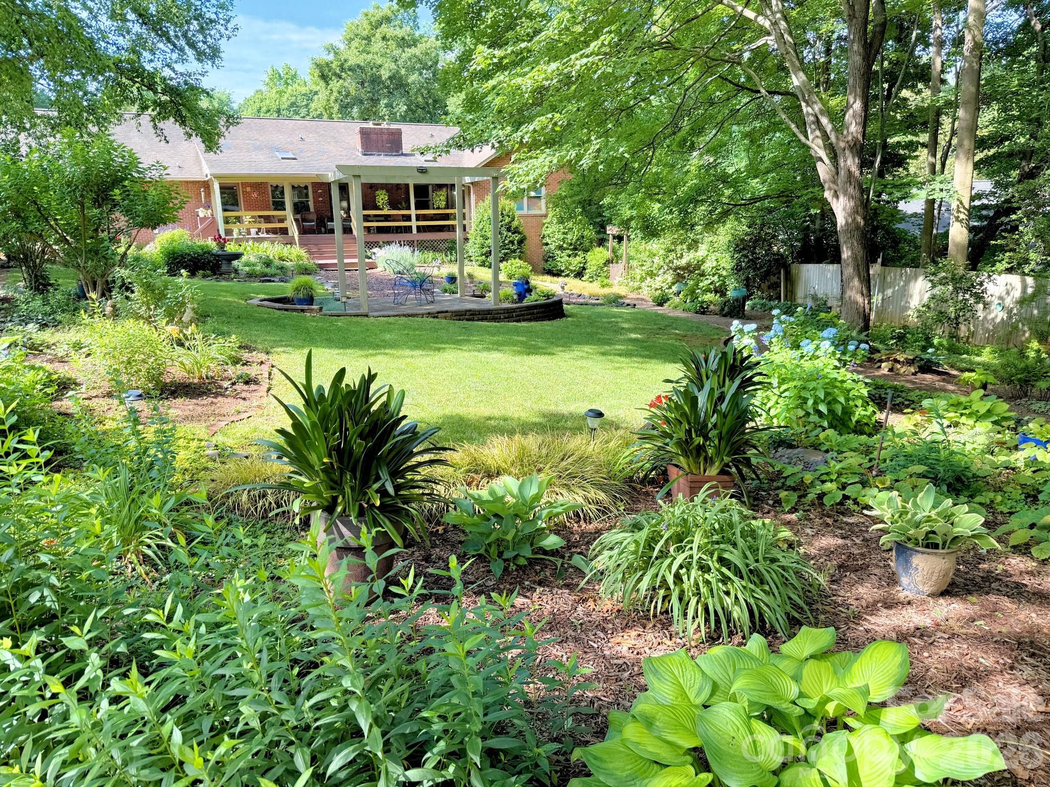 Forest Hills - Residential