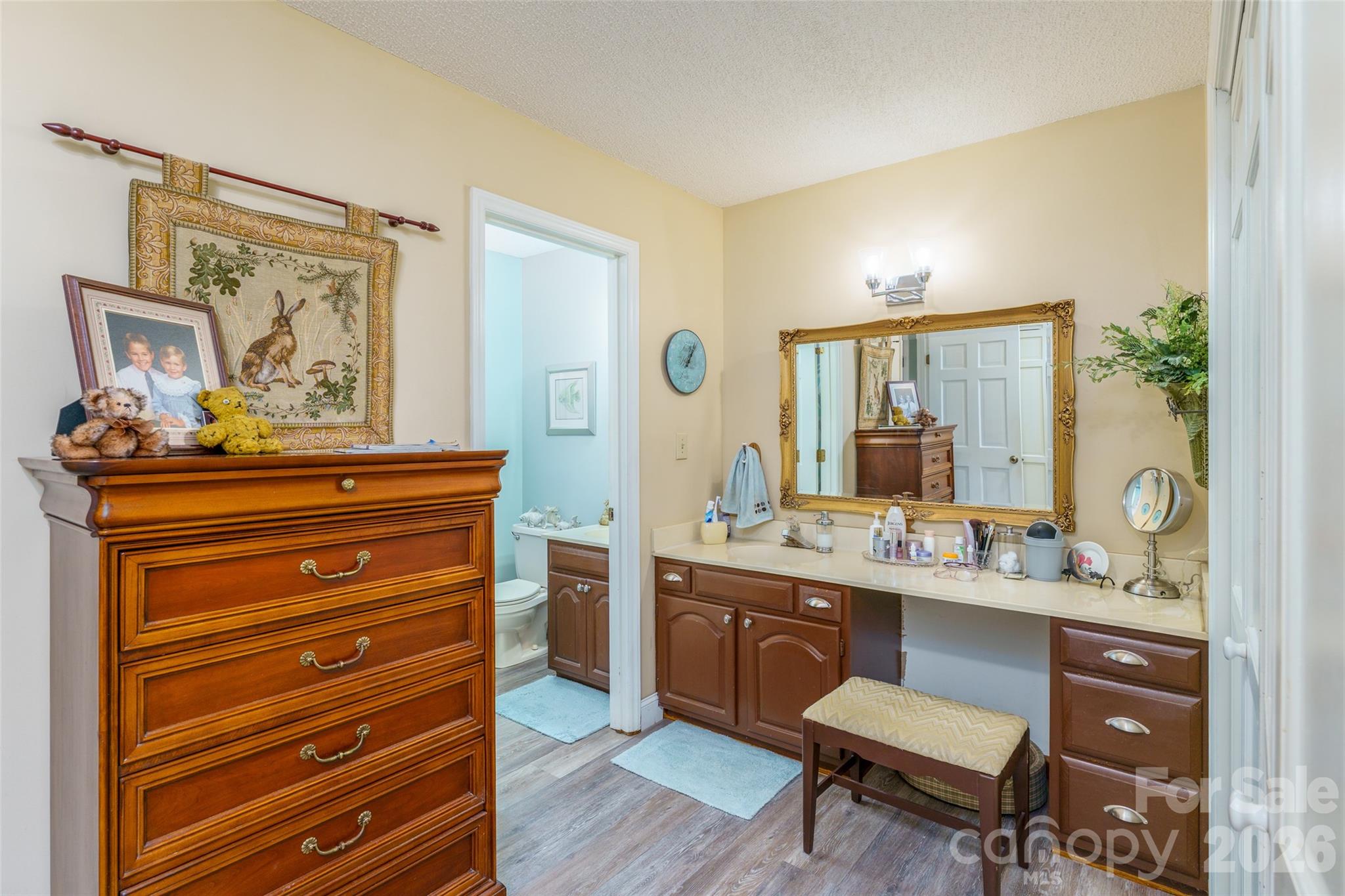 Forest Hills - Residential