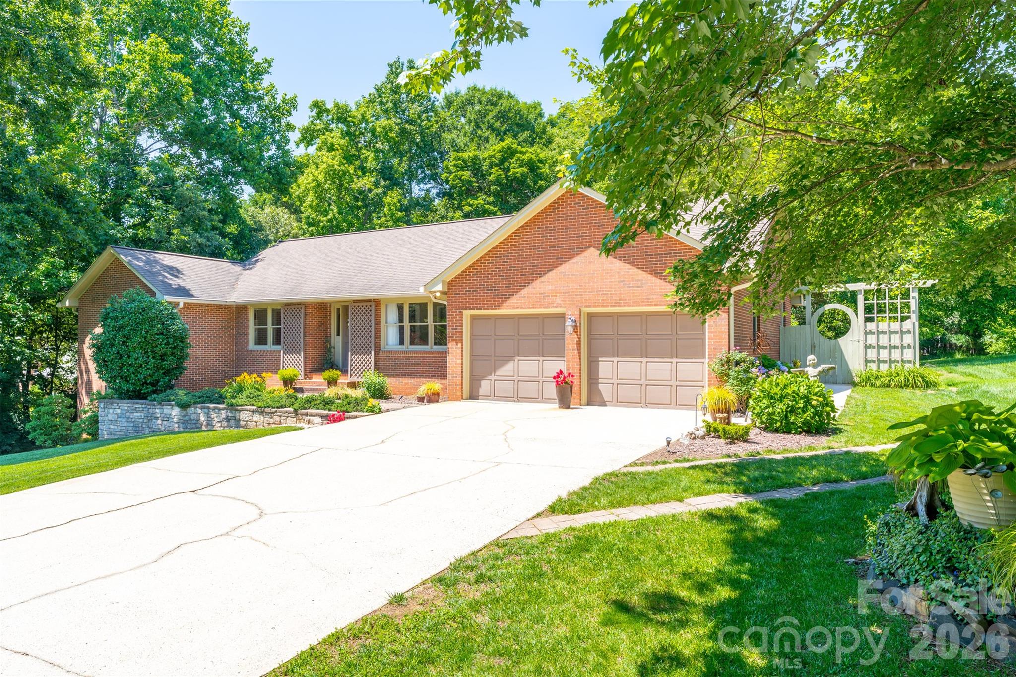 Forest Hills - Residential