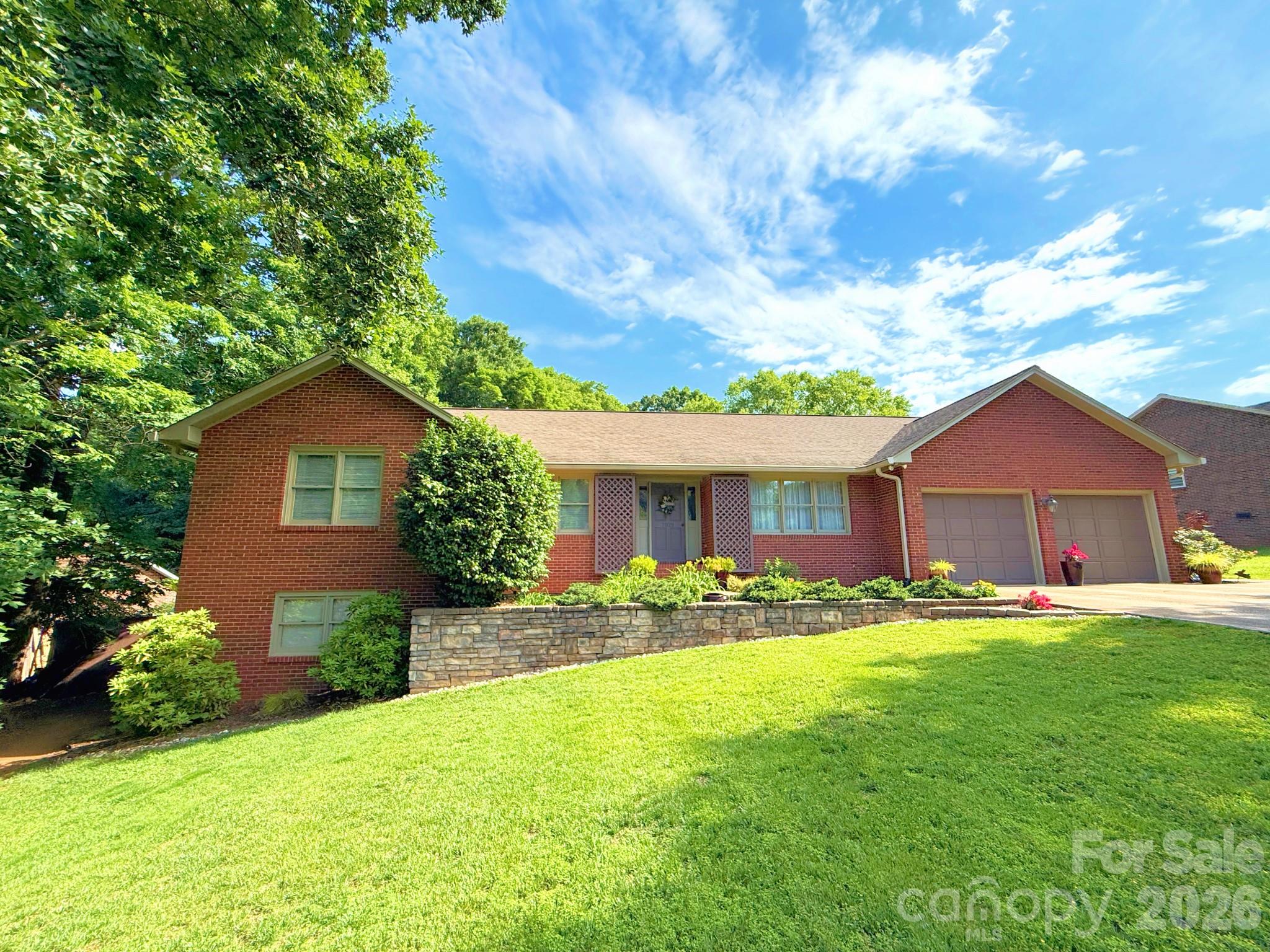 Forest Hills - Residential