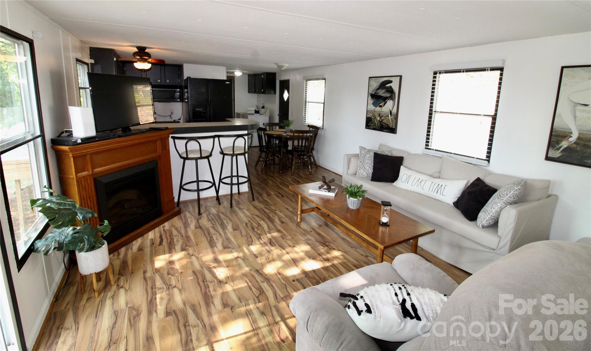 Lake Shore - Residential