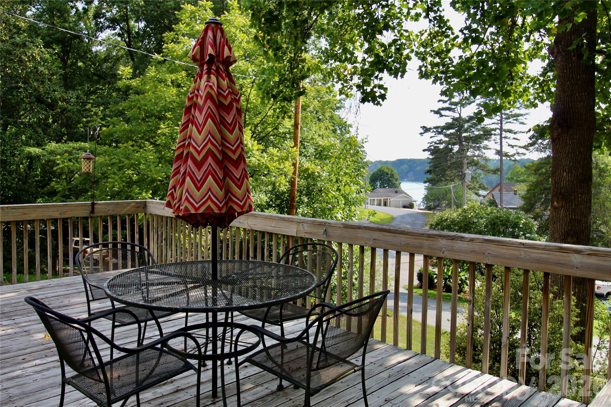Lake Shore - Residential