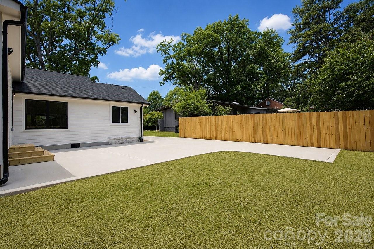 Colonial Village - Residential