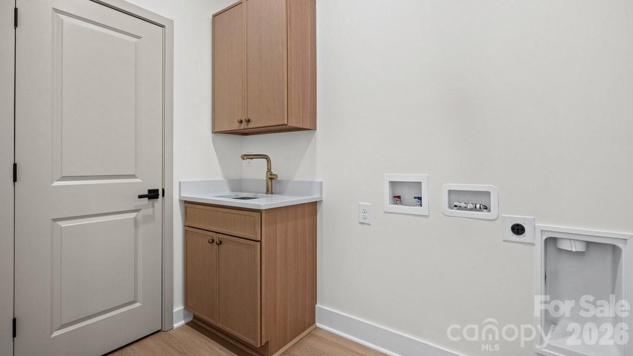 Colonial Village - Residential