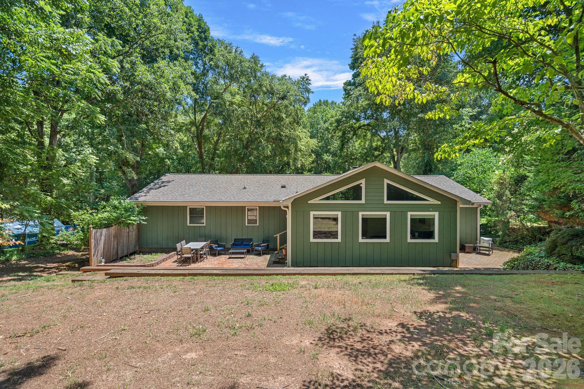 Country Valley - Residential