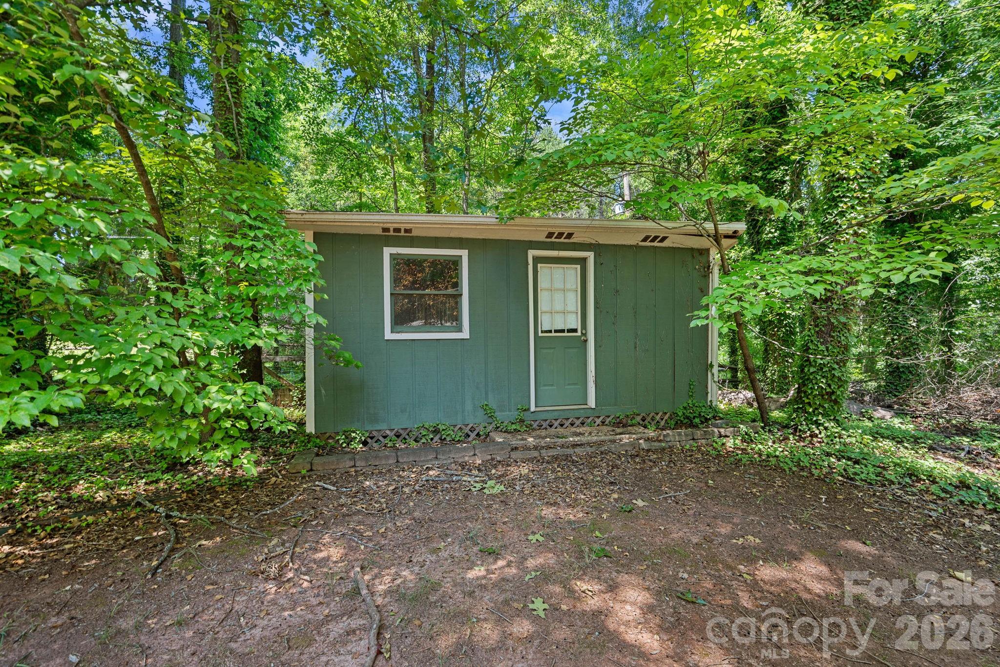 Country Valley - Residential