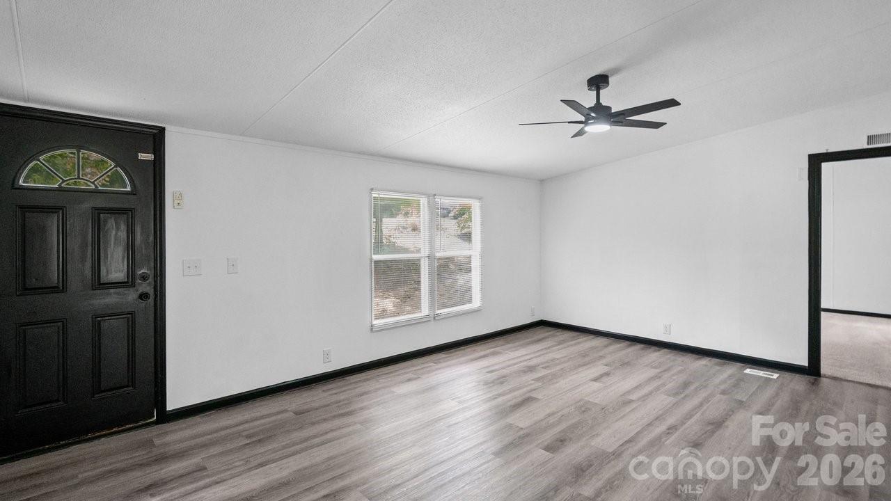 Mount Anderson - Residential