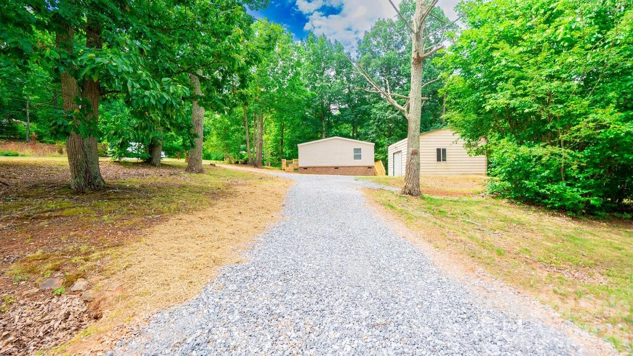 Mount Anderson - Residential