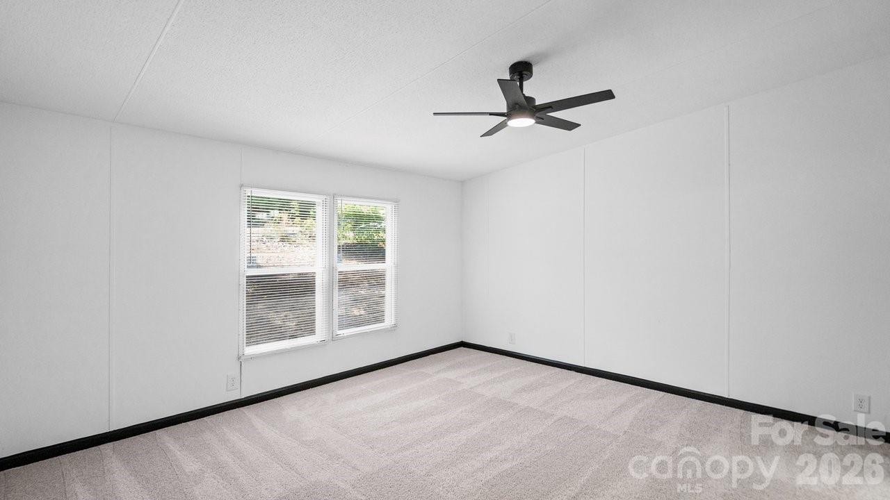 Mount Anderson - Residential