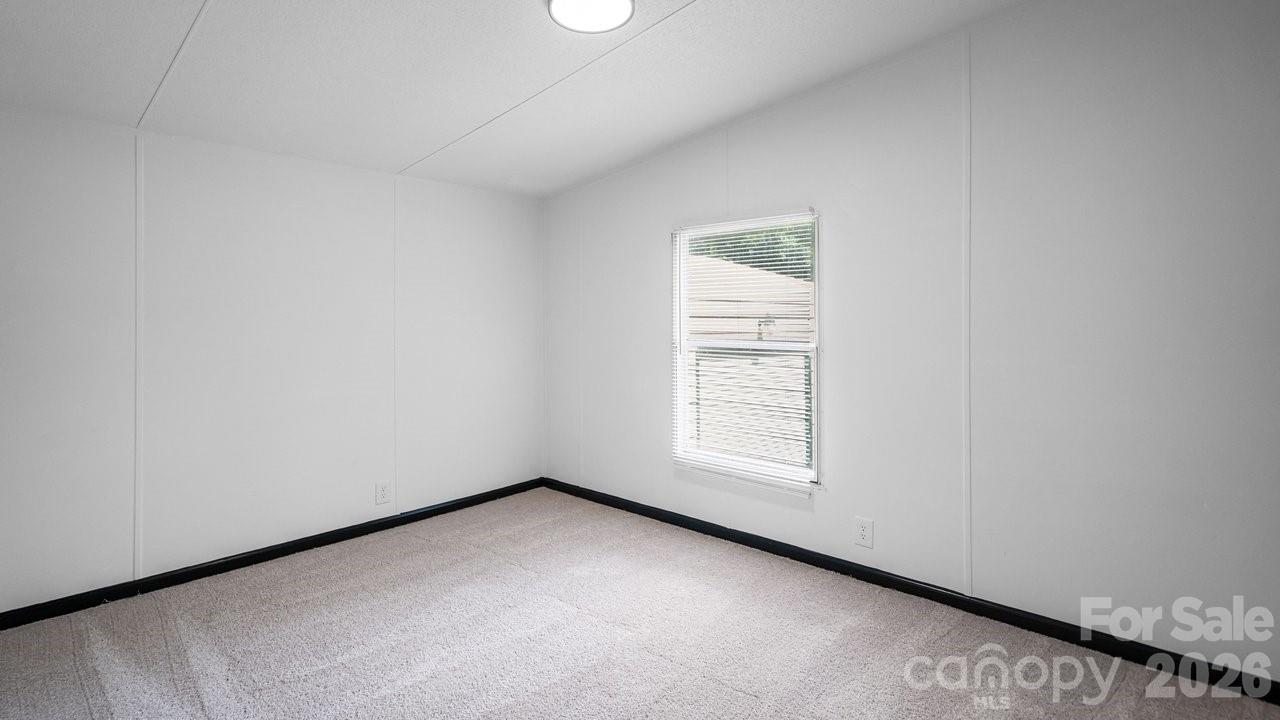Mount Anderson - Residential