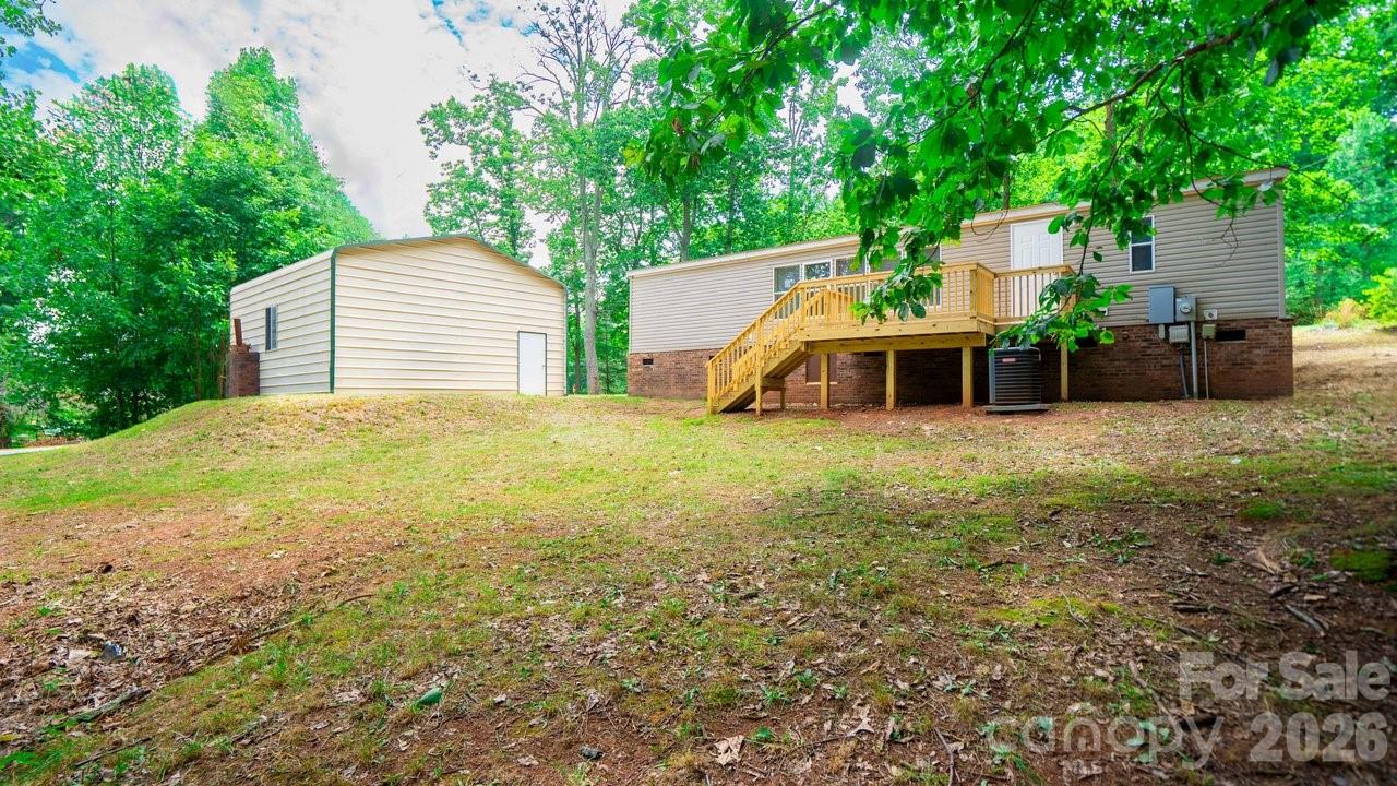 Mount Anderson - Residential