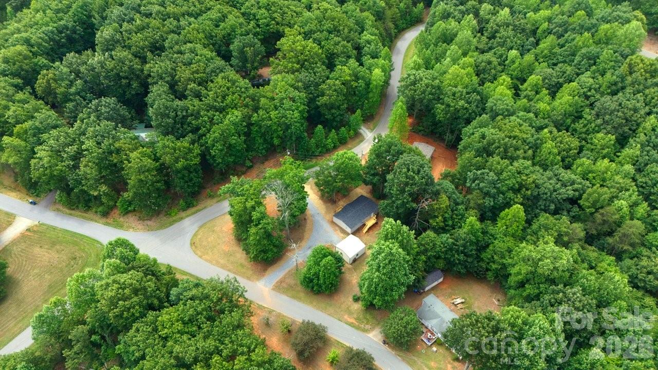 Mount Anderson - Residential