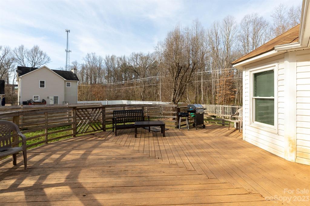 Edgewoods - Residential