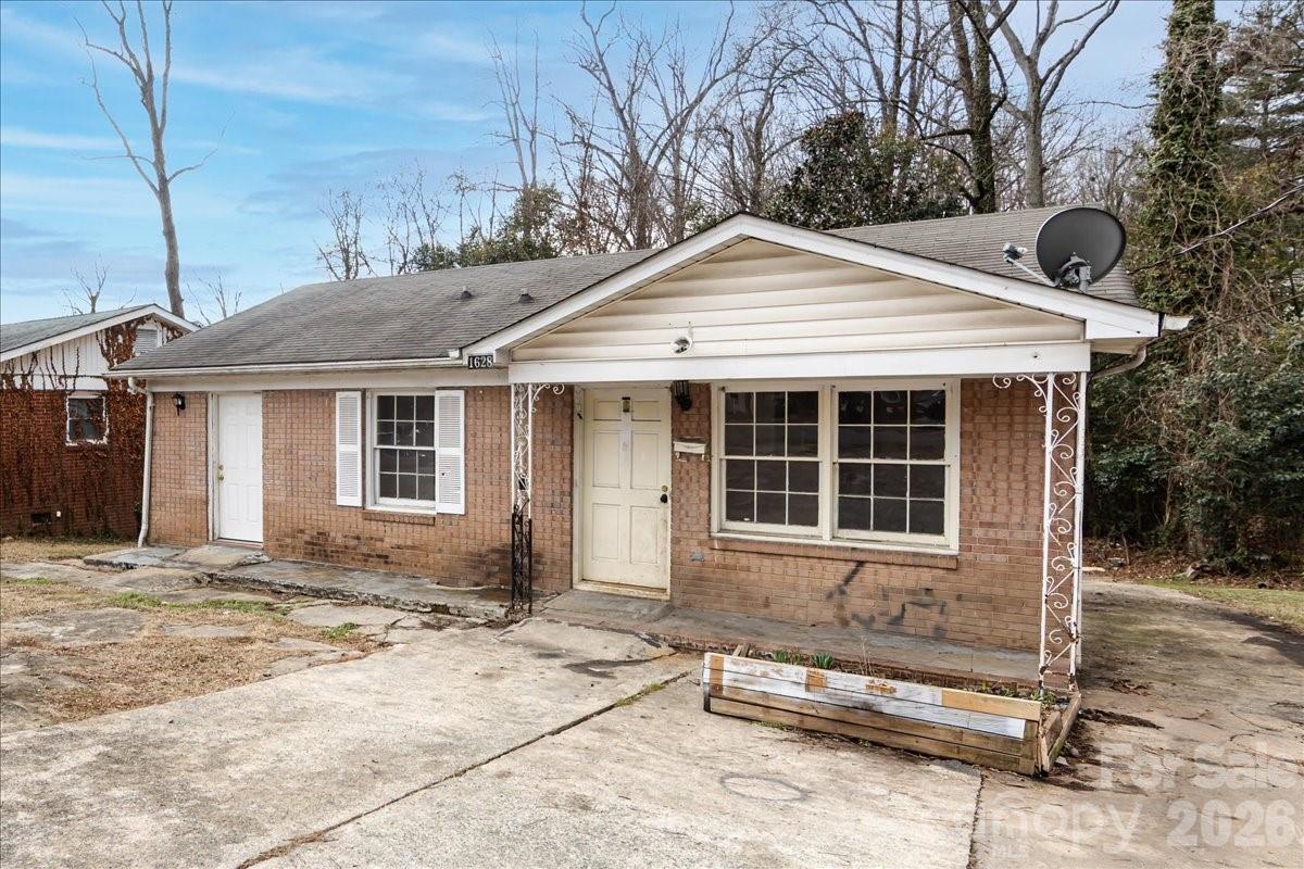 Incredible East Charlotte investment opportunity! Zoned for office use O-1(CD) and currently configured as a duplex, this property offers exceptional flexibility for a variety of uses. Live in one unit and work from the other, continue using it as an income-producing duplex, or easily convert it back to a single-family home. Endless possibilities for investors, business owners, or buyers seeking a mixed-use setup. Plenty of parking in front and rear of property. Property is being sold as-is and does require repairs — a great opportunity to add value and customize to your needs. Use caution on the back deck. Please note that a portion of the property is located in a flood zone.