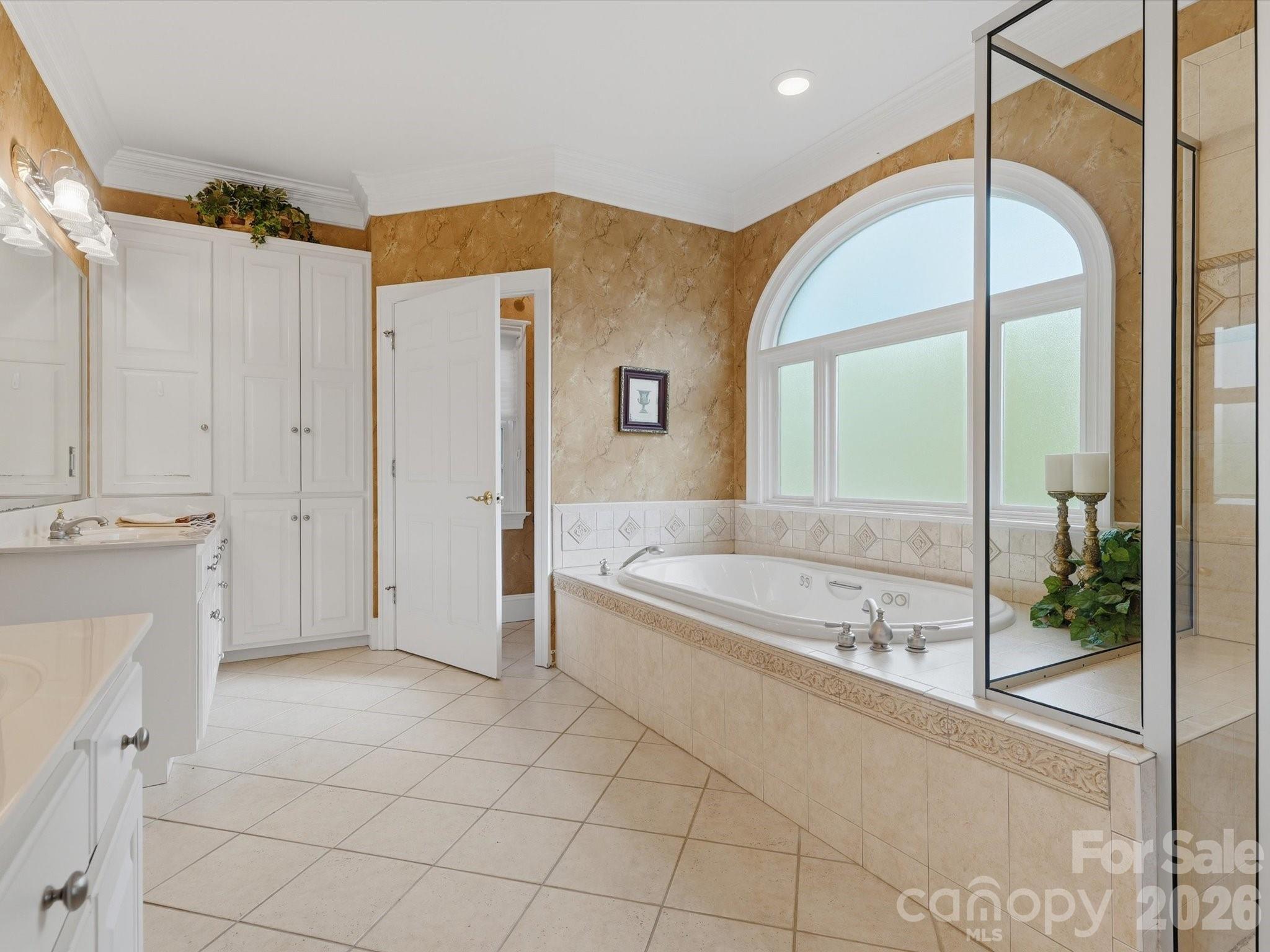 Lakeview Estates - Residential
