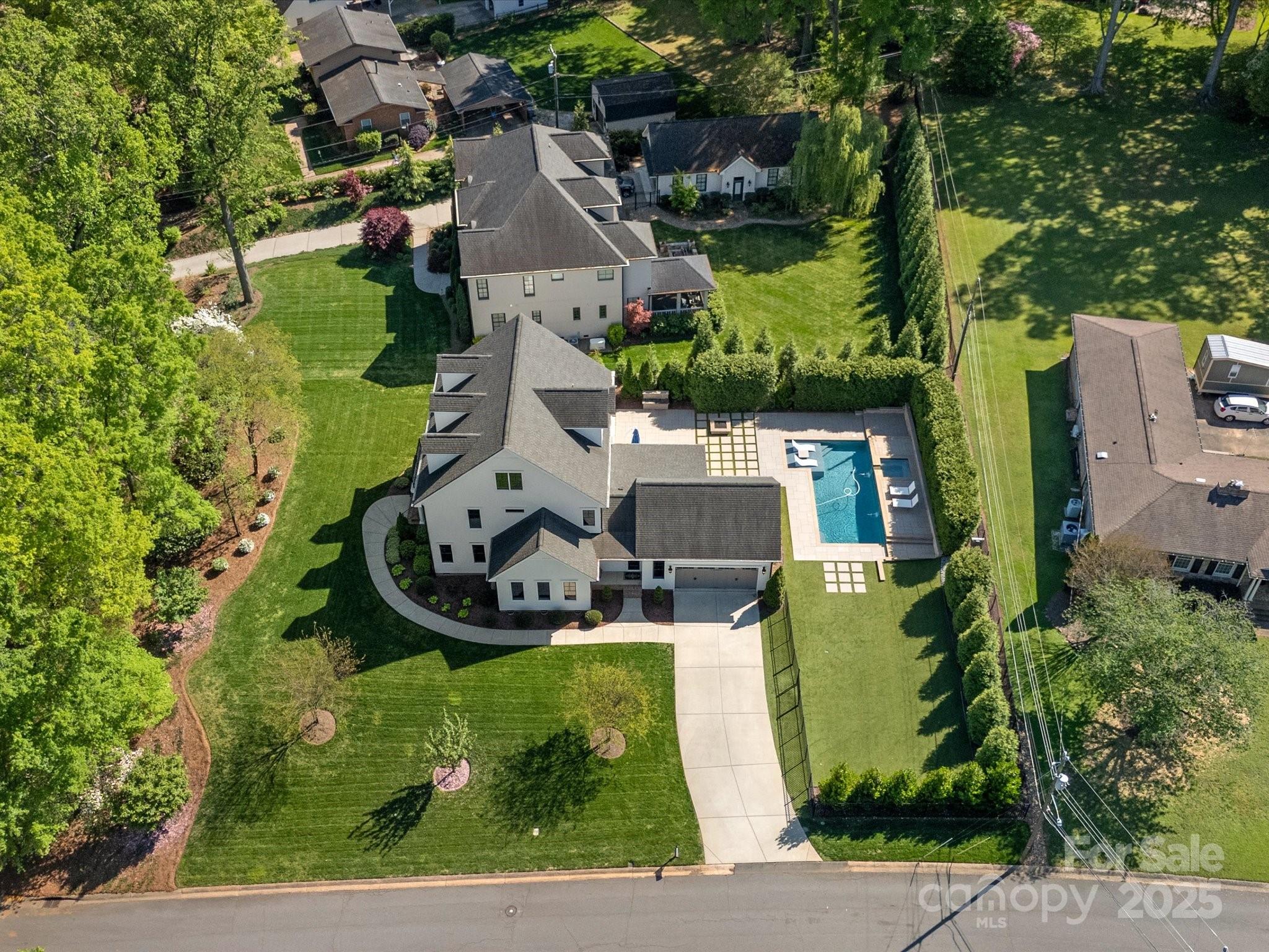Lansdowne - Residential