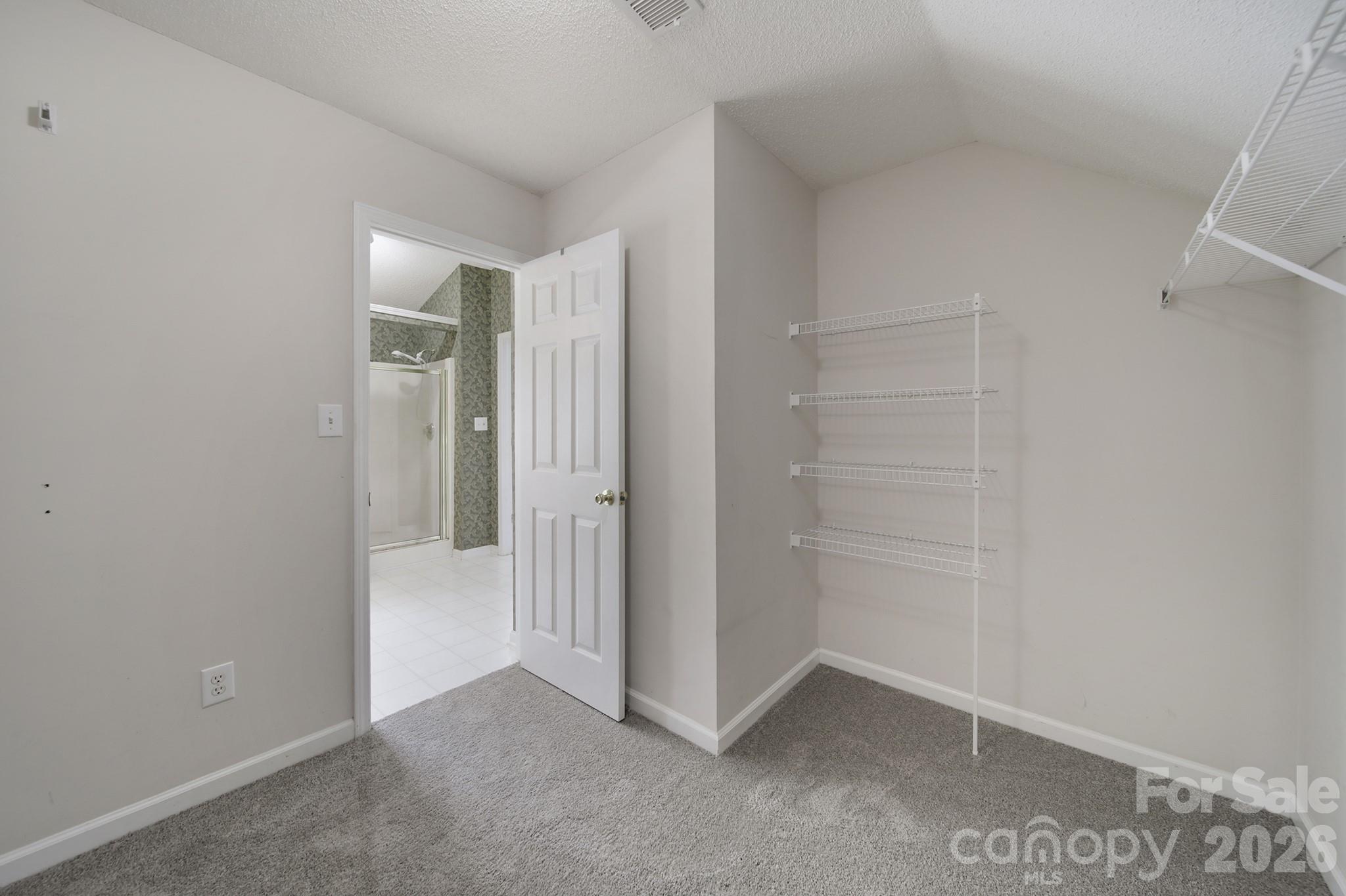 Fox Glen - Residential