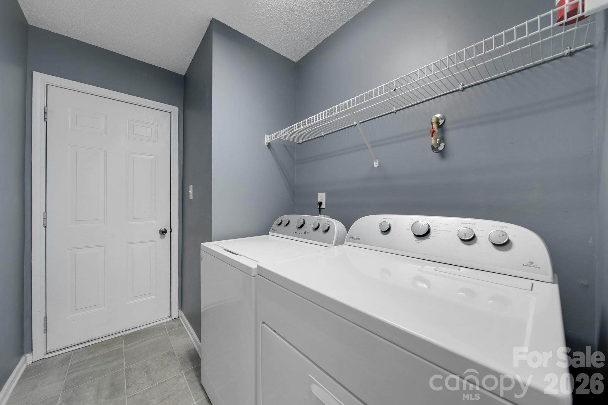 Fox Glen - Residential
