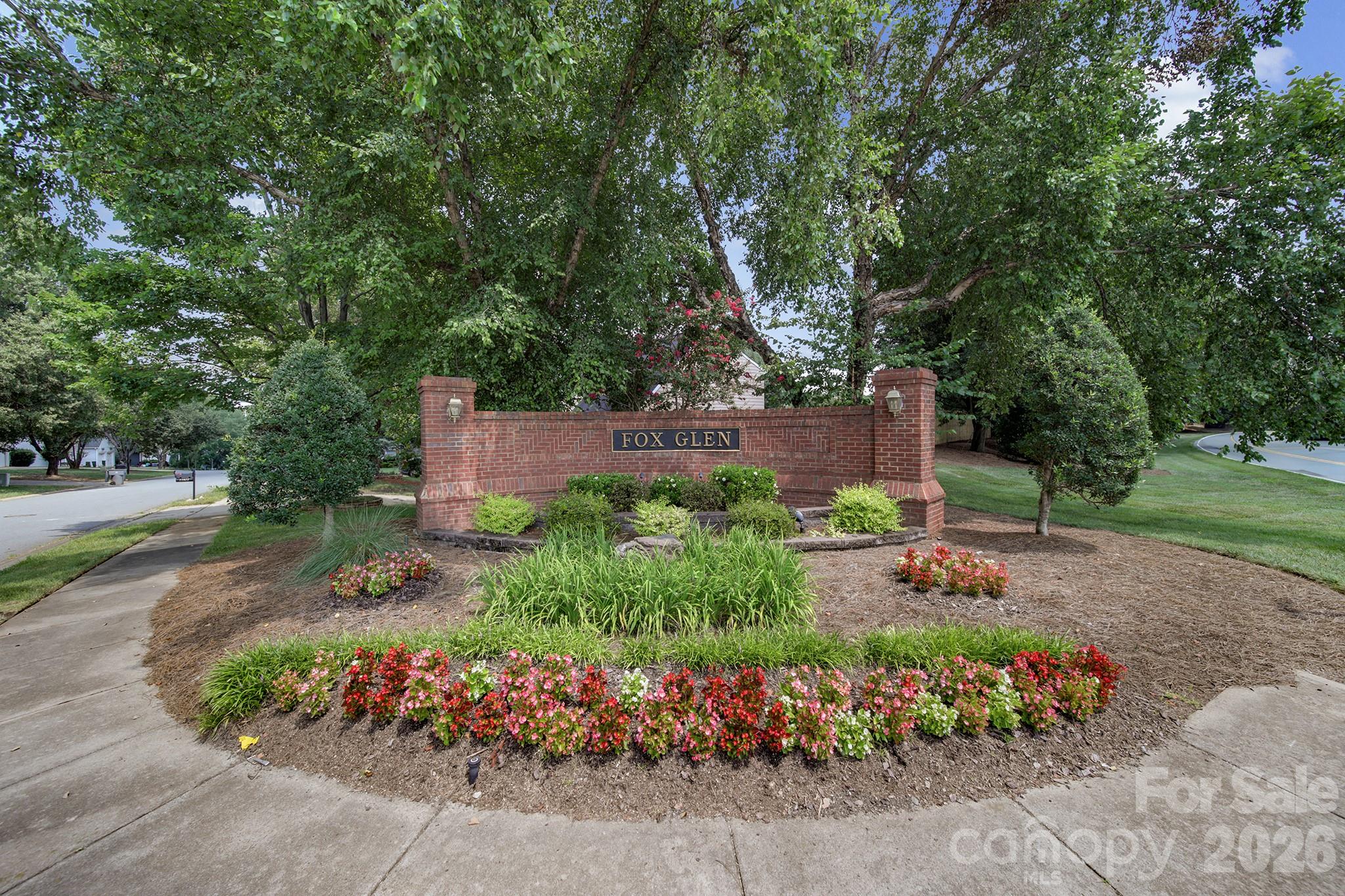 Fox Glen - Residential