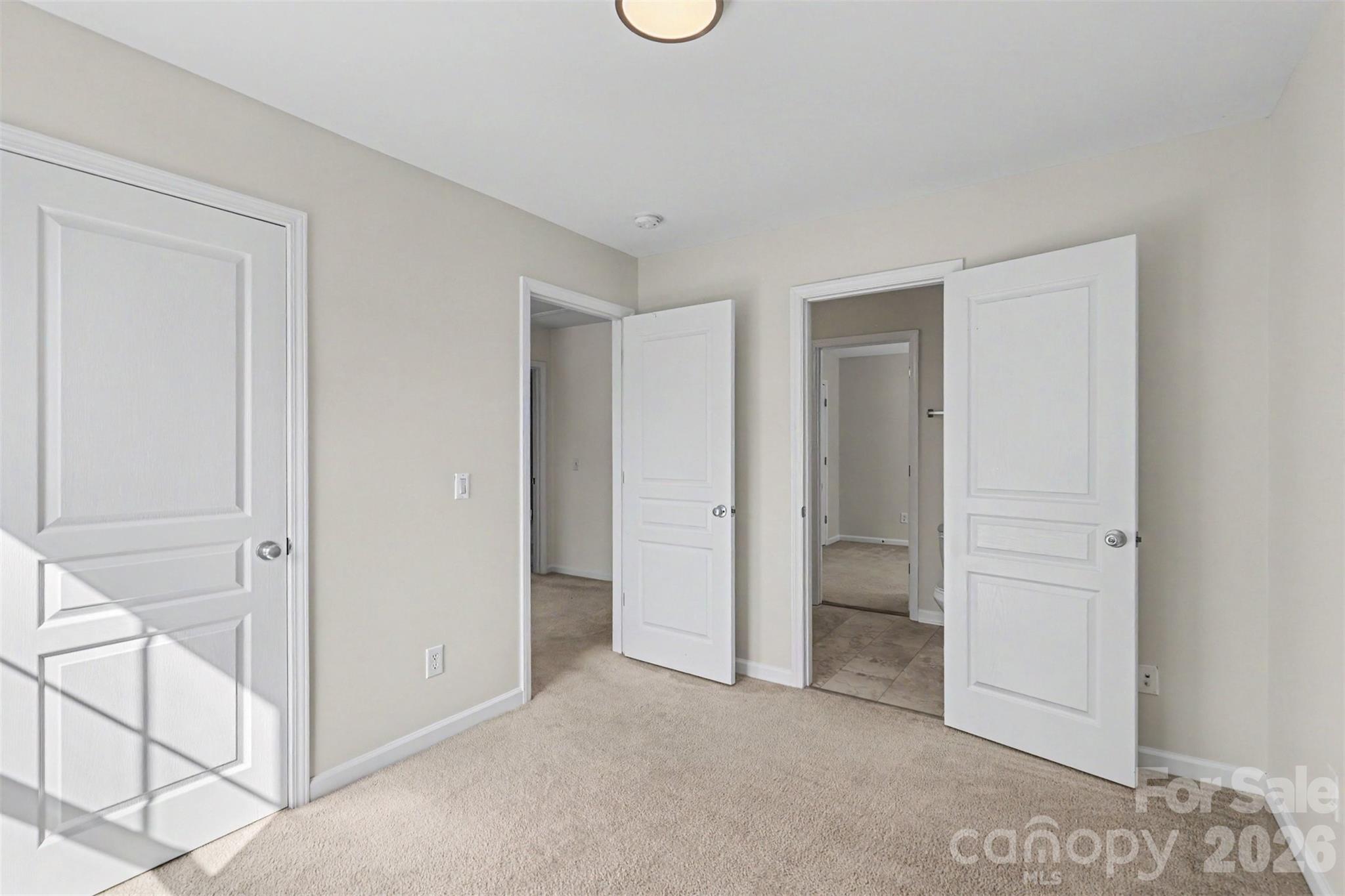 Ridge Pointe - Residential