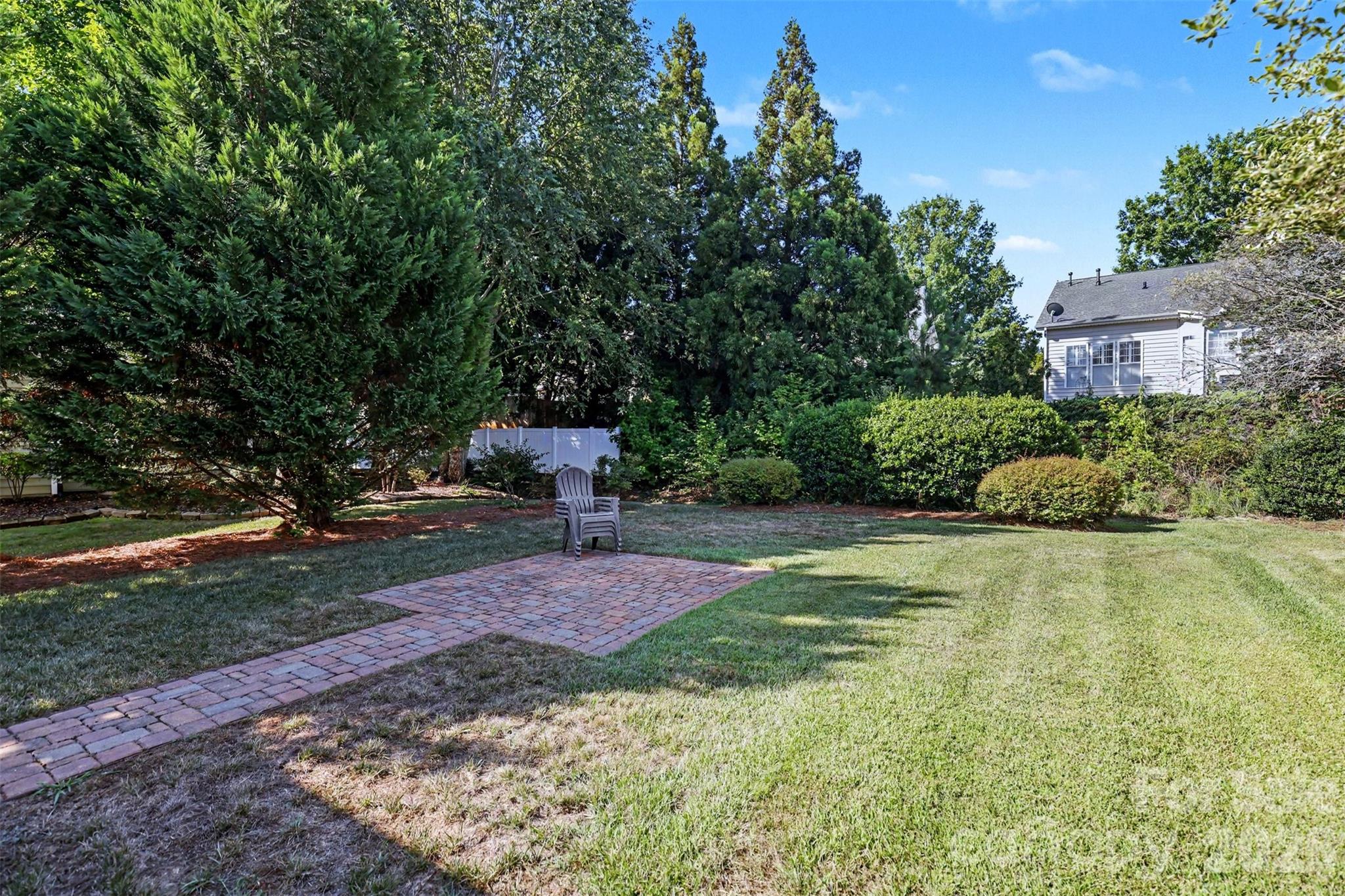 Ridge Pointe - Residential
