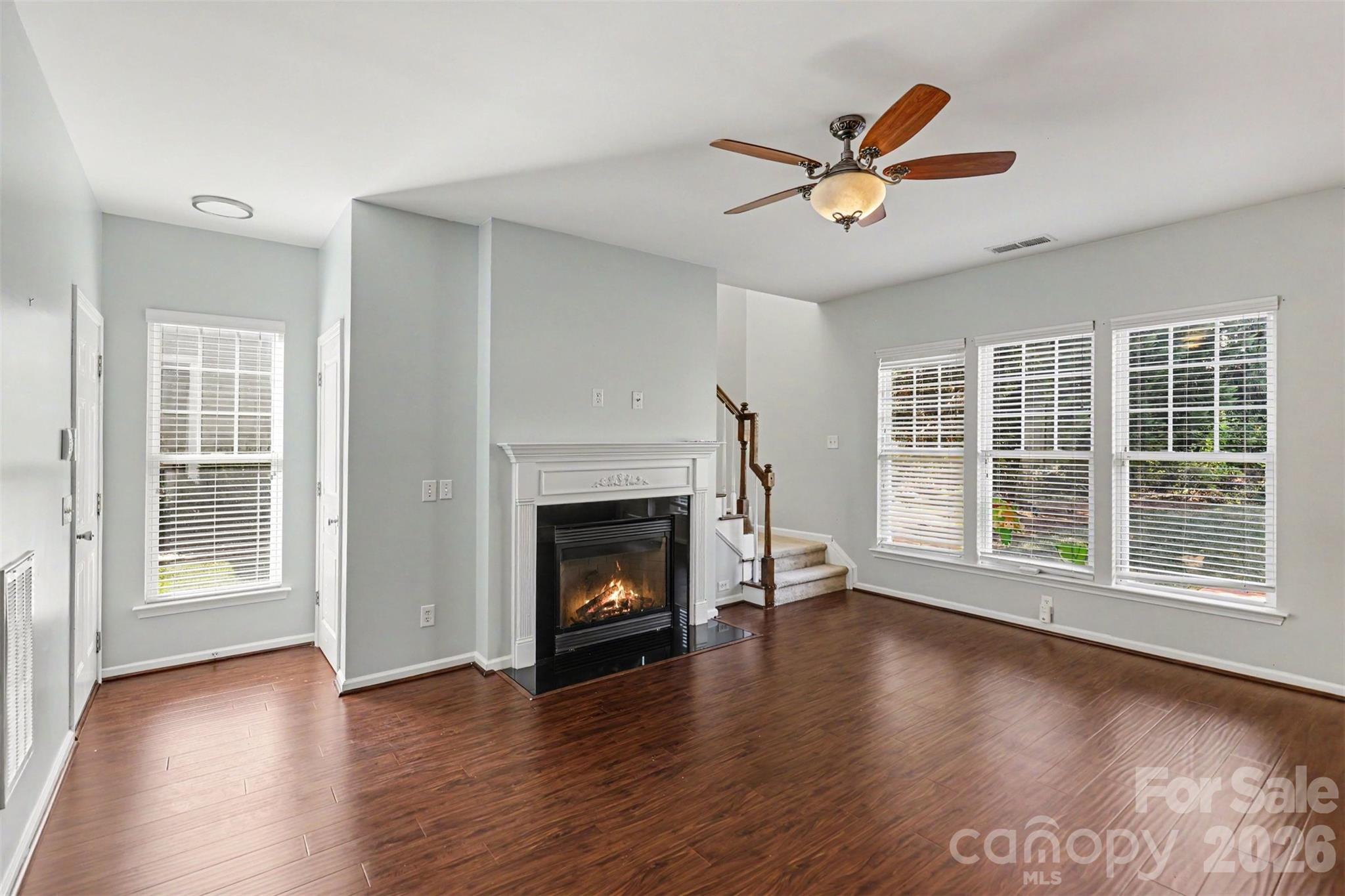 Ridge Pointe - Residential
