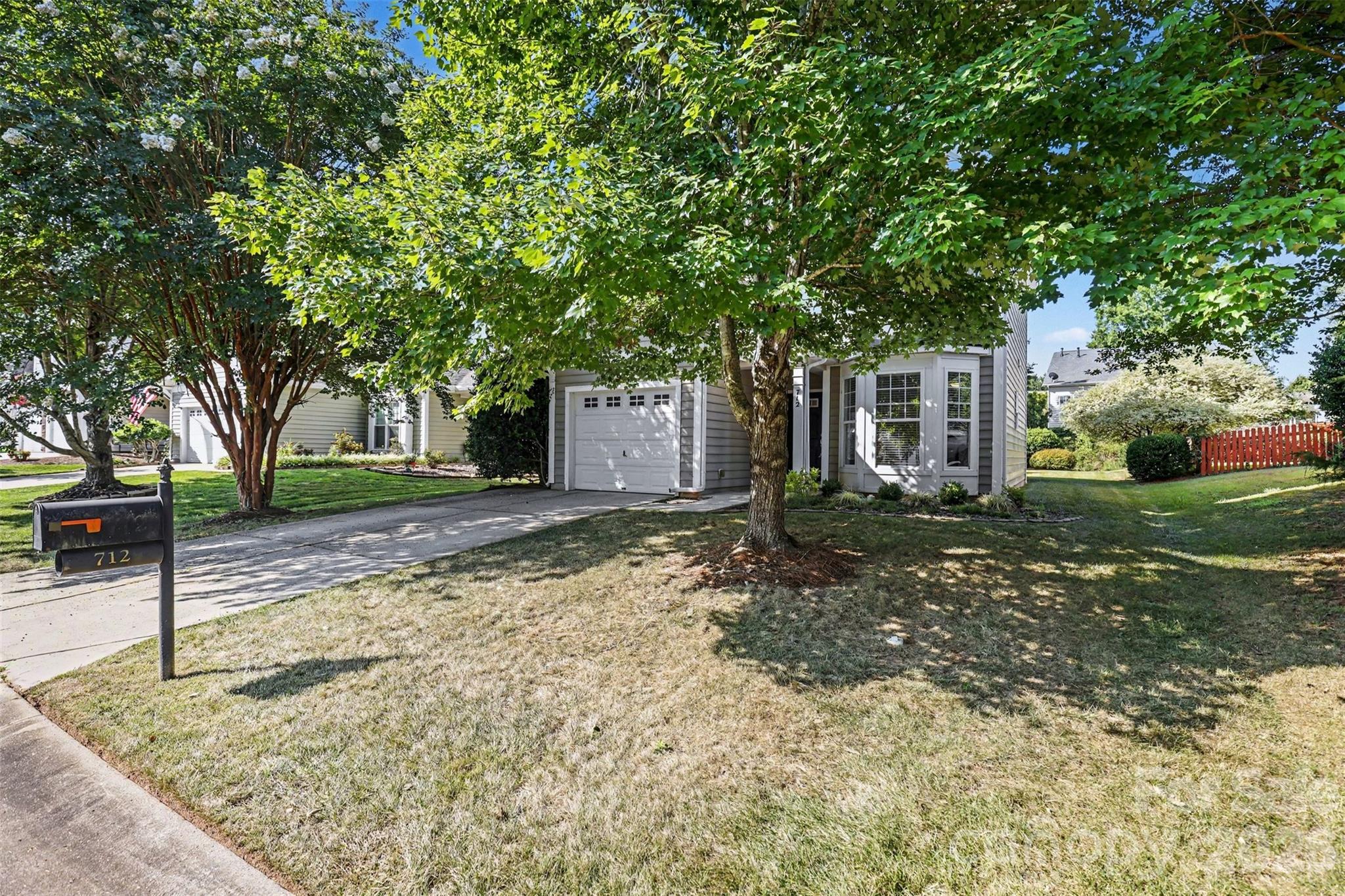 Ridge Pointe - Residential