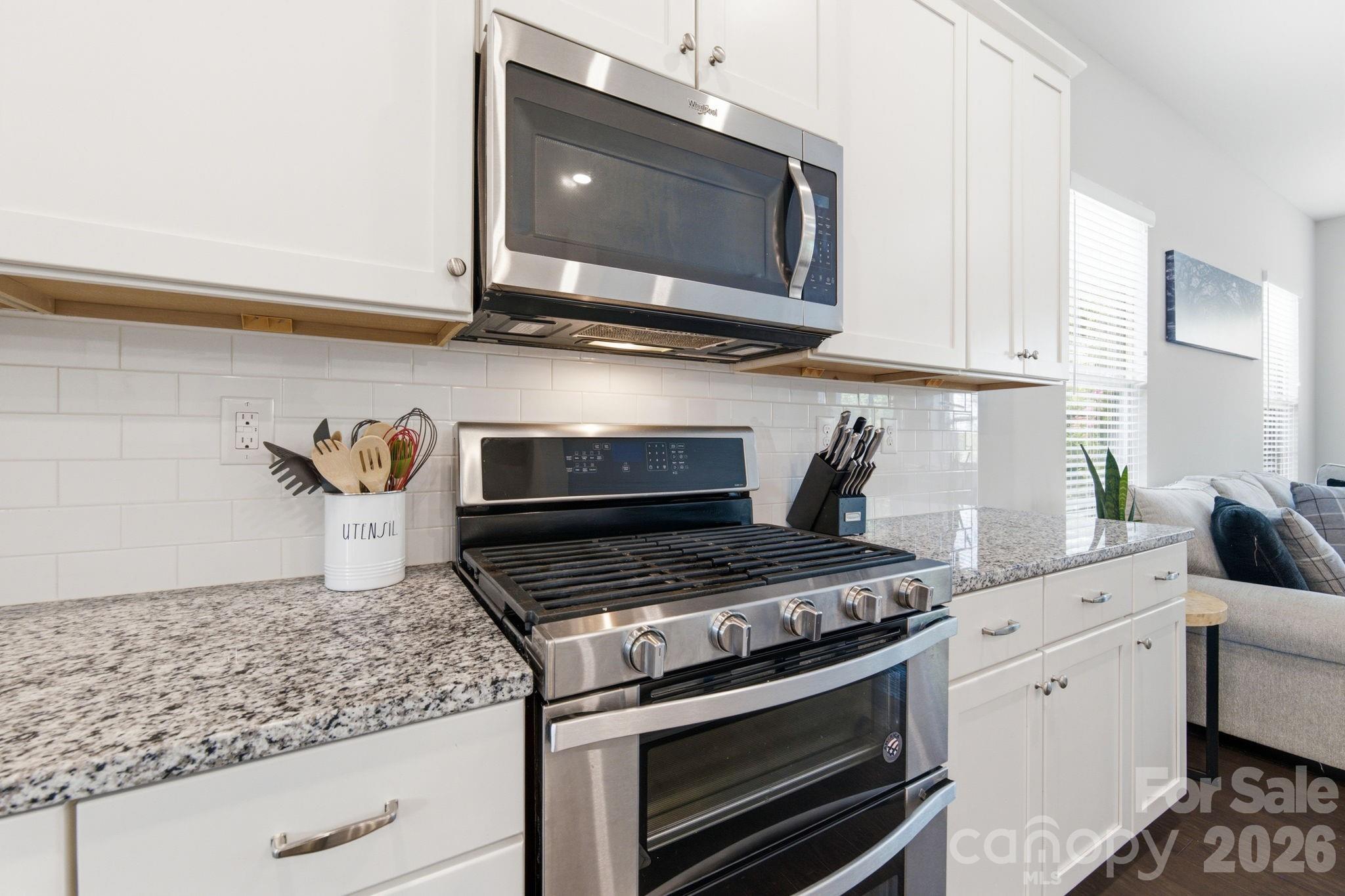 Hadley at Arrowood Station - Residential