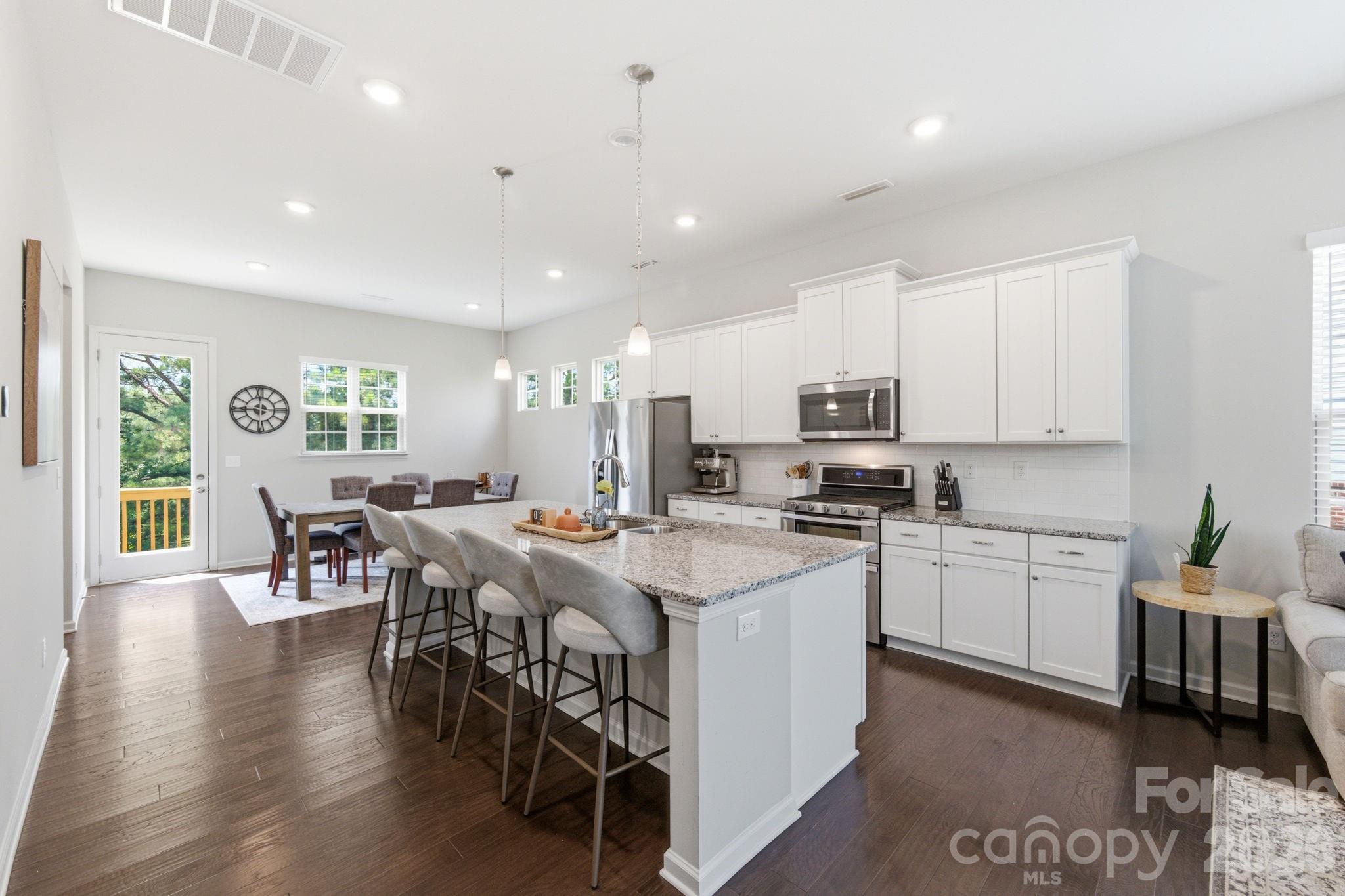 Hadley at Arrowood Station - Residential