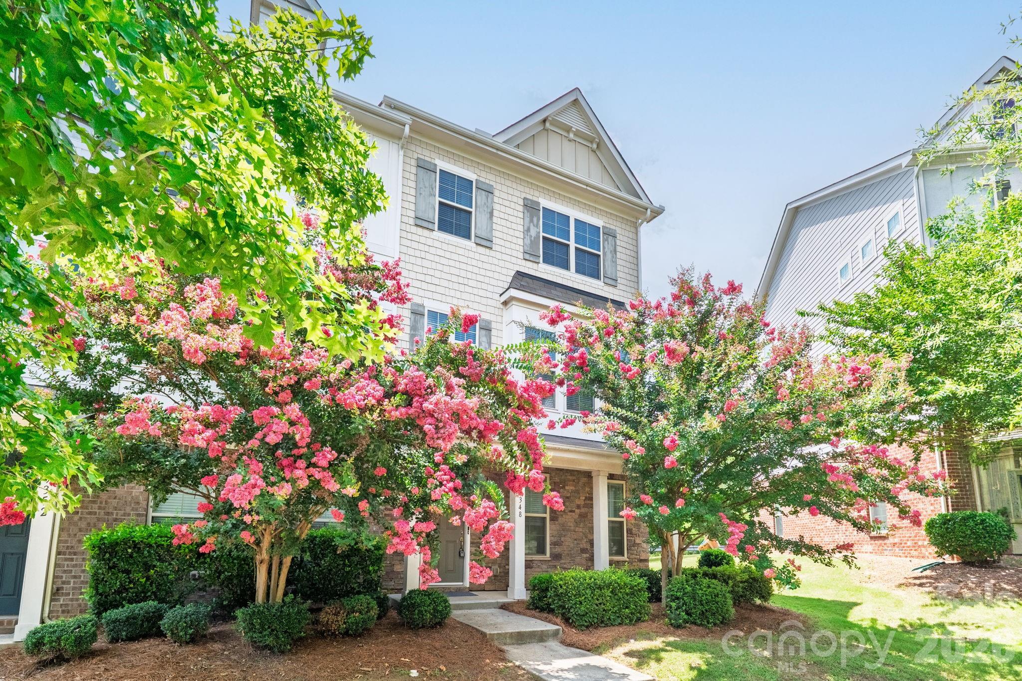 Hadley at Arrowood Station - Residential