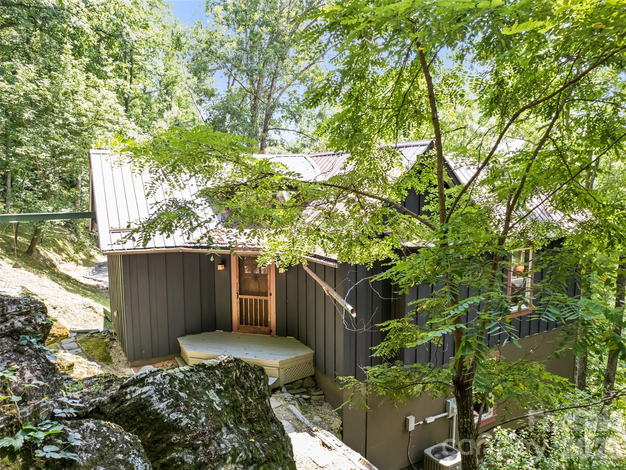 Hiaway Trace - Residential