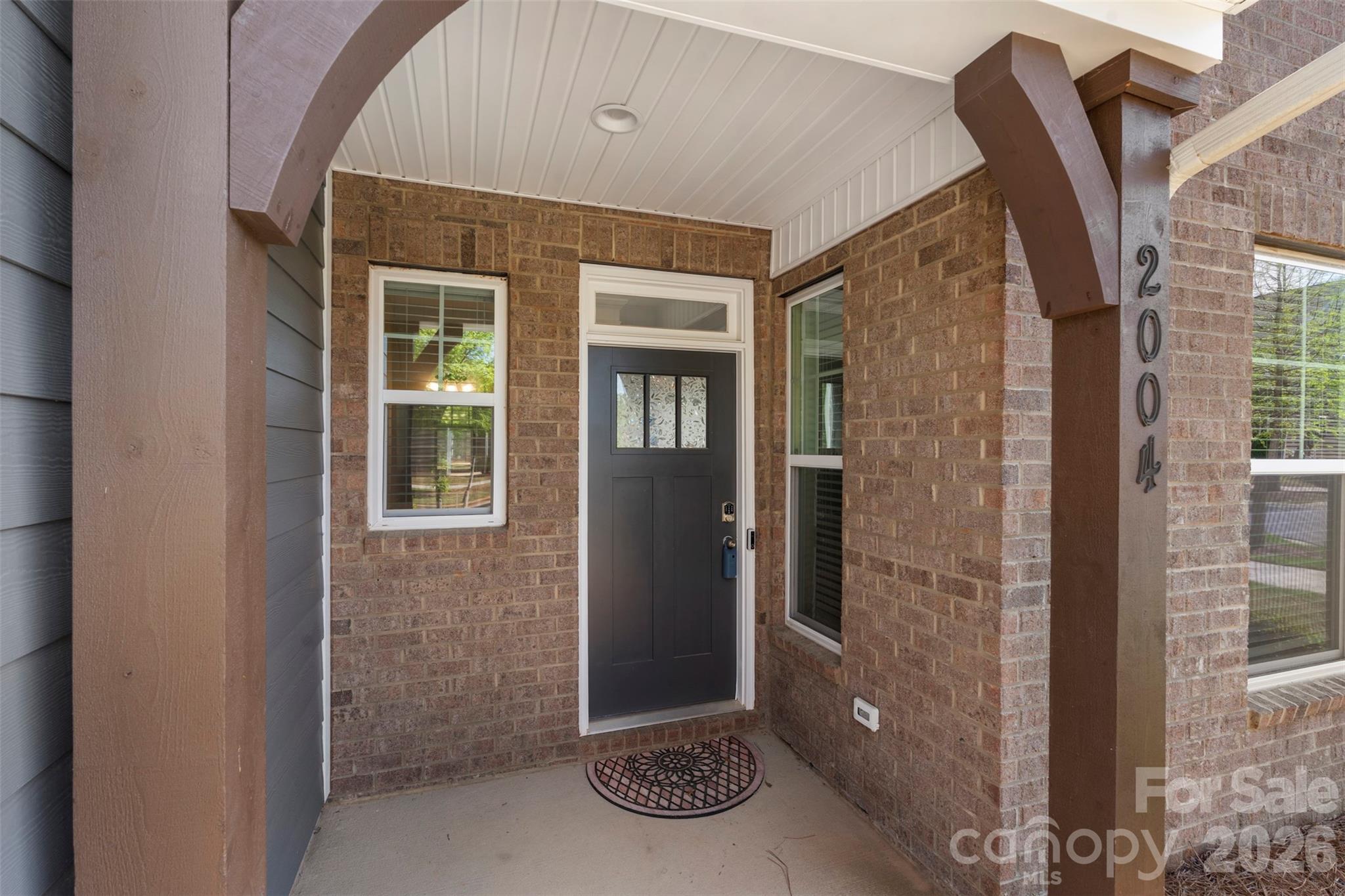 The Enclave at Davis Lake - Residential