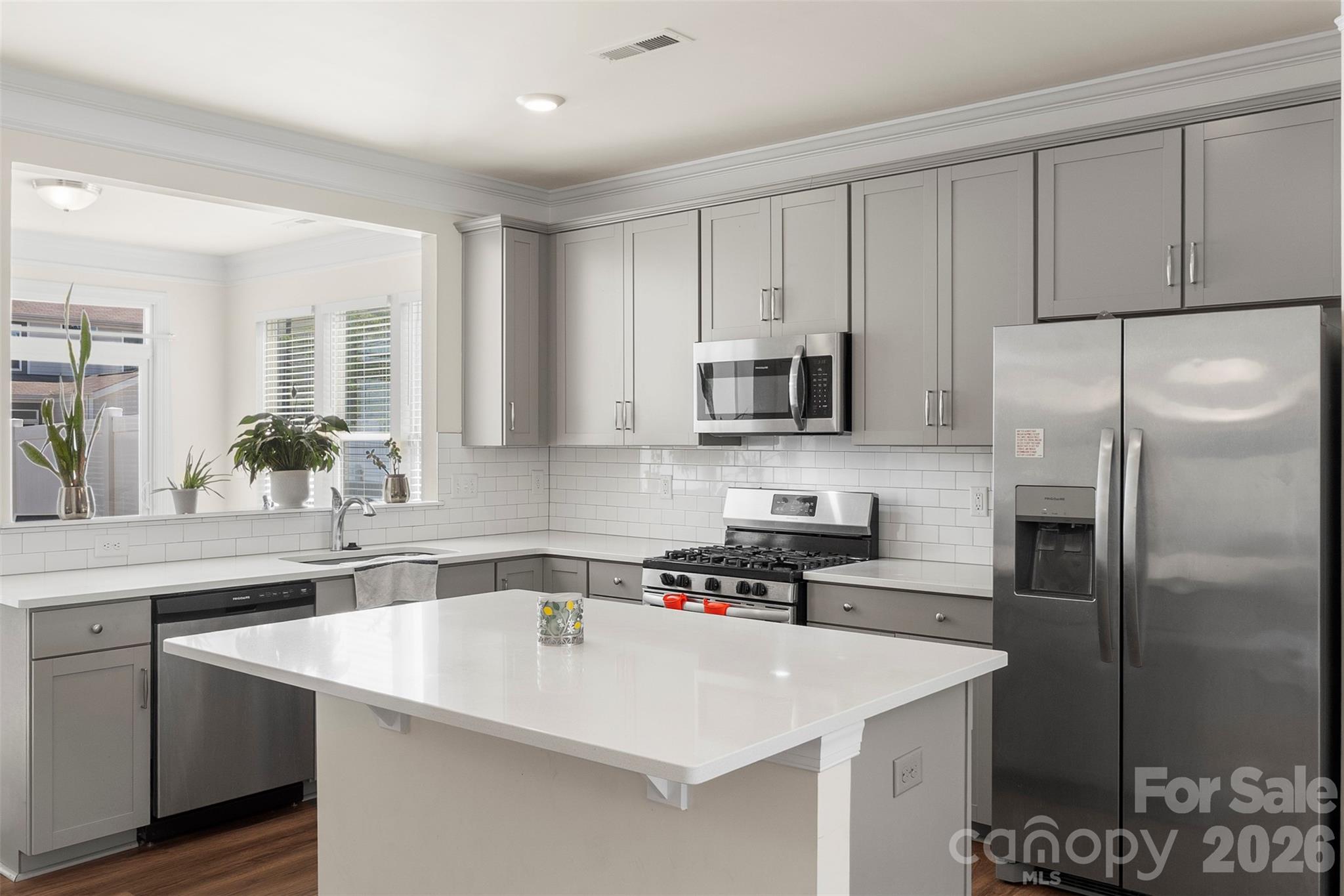 The Enclave at Davis Lake - Residential
