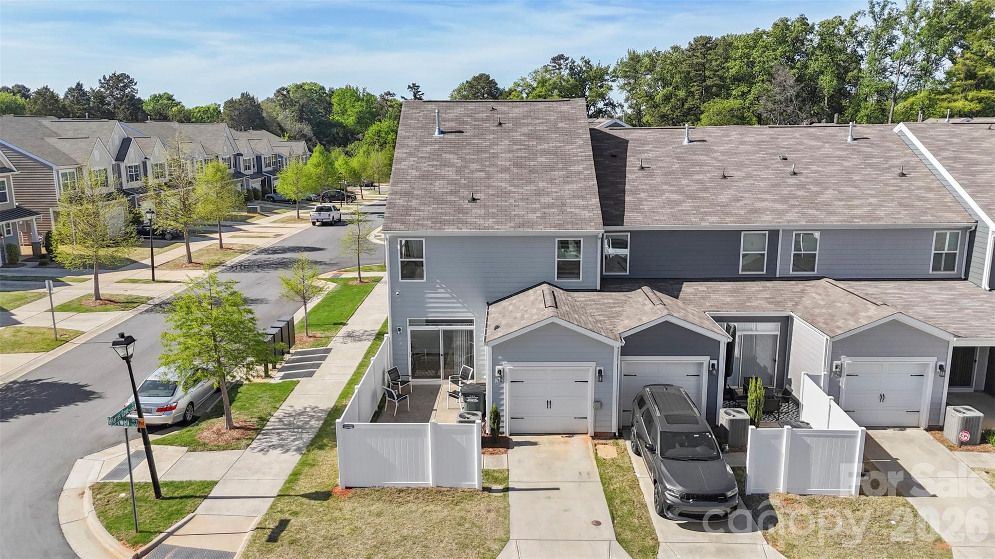 The Enclave at Davis Lake - Residential